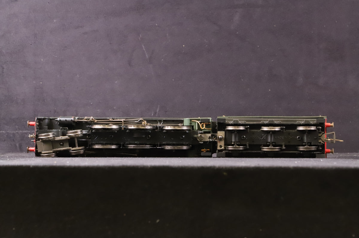 WORKSHOP Hornby OO R2629 Royal Scot Class 7P &#39;46165&#39; &#39;The Ranger&#39; BR Green E/C Renumbered Non Runner