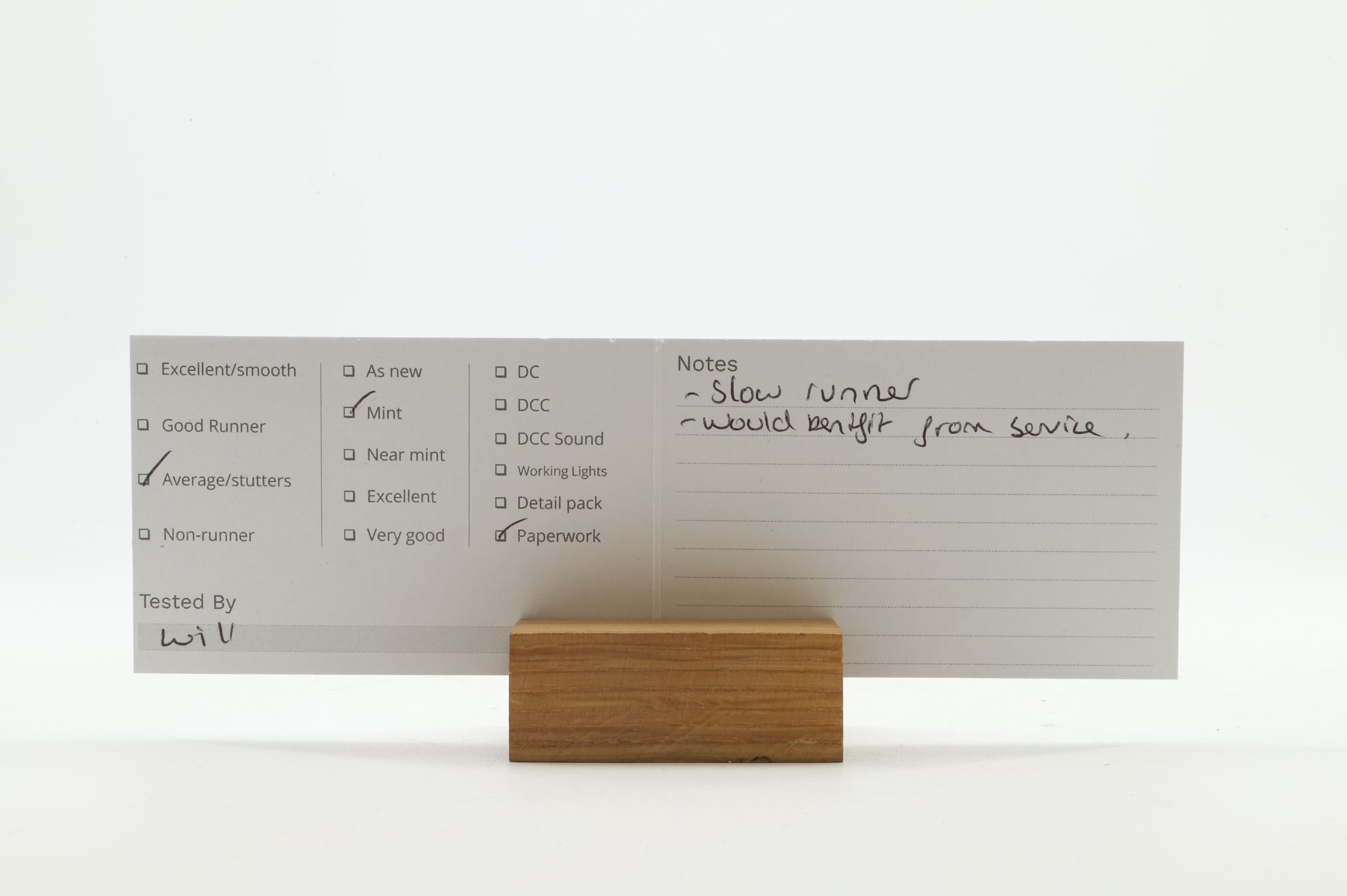 Hornby OO R9064 Diesel 'D261' Locomotive, Thomas the Tank Range