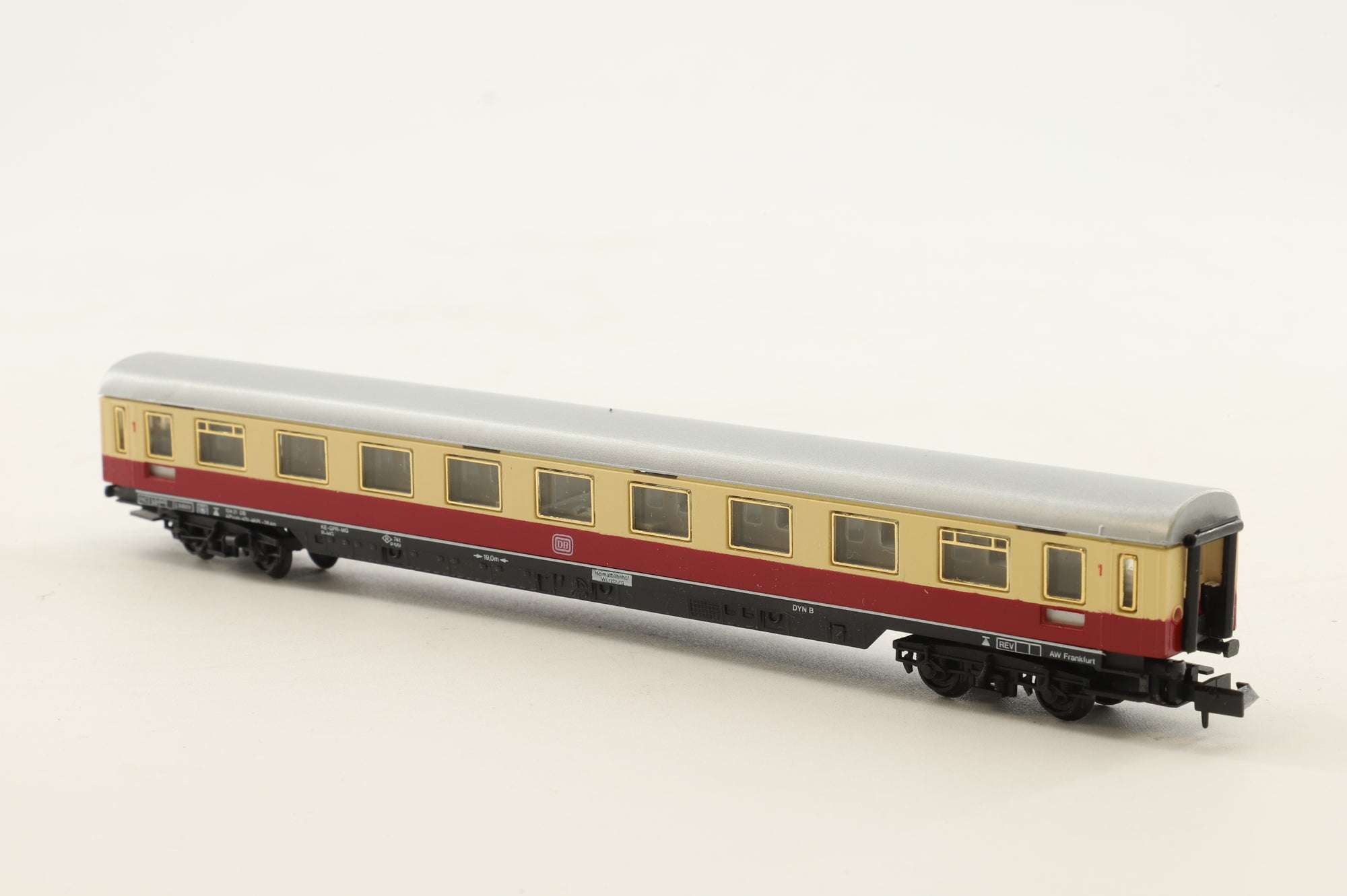 Arnold N Rake Of 5 DSG Crimson & Cream Coaches Inc. 3810 x2, 3840 & 3820 x2