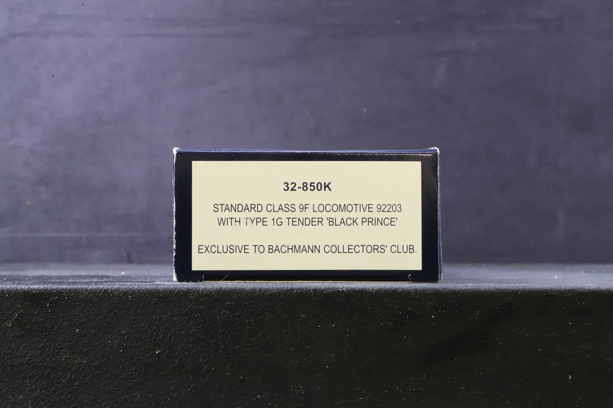 Bachmann OO 32-850K Standard Class 9F '92203' 'Black Prince' BR Black L/C 1G Tender Excl. Bachmann Collectors' Club