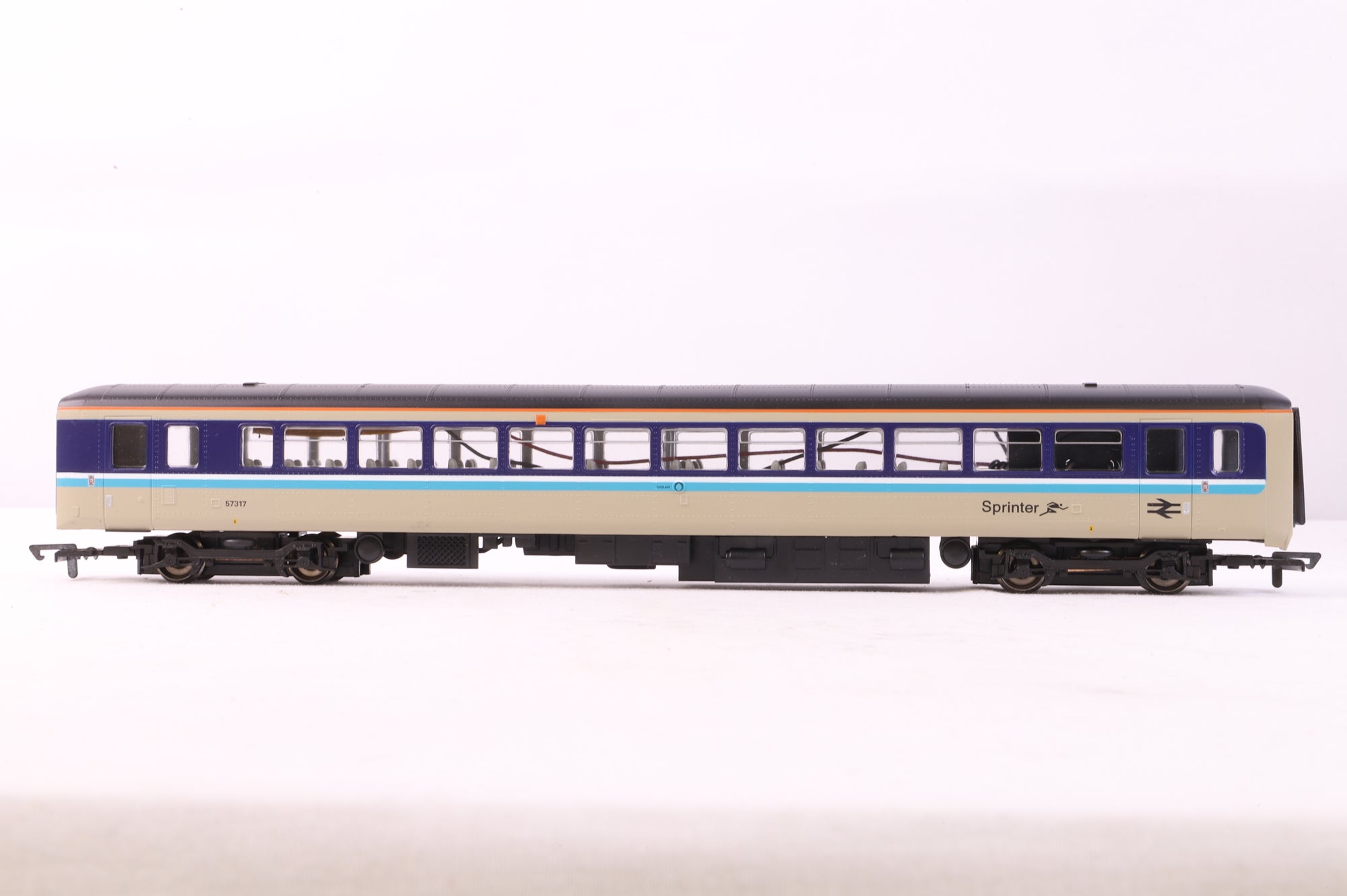 Hornby OO R2162B Provincial Railways Class 155 Super Sprinter '155317'