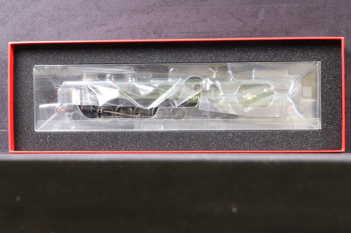 Hornby OO R3988 Class 9F &#39;92220&#39; &#39;Evening Star&#39; BR Lined Green L/C NRM