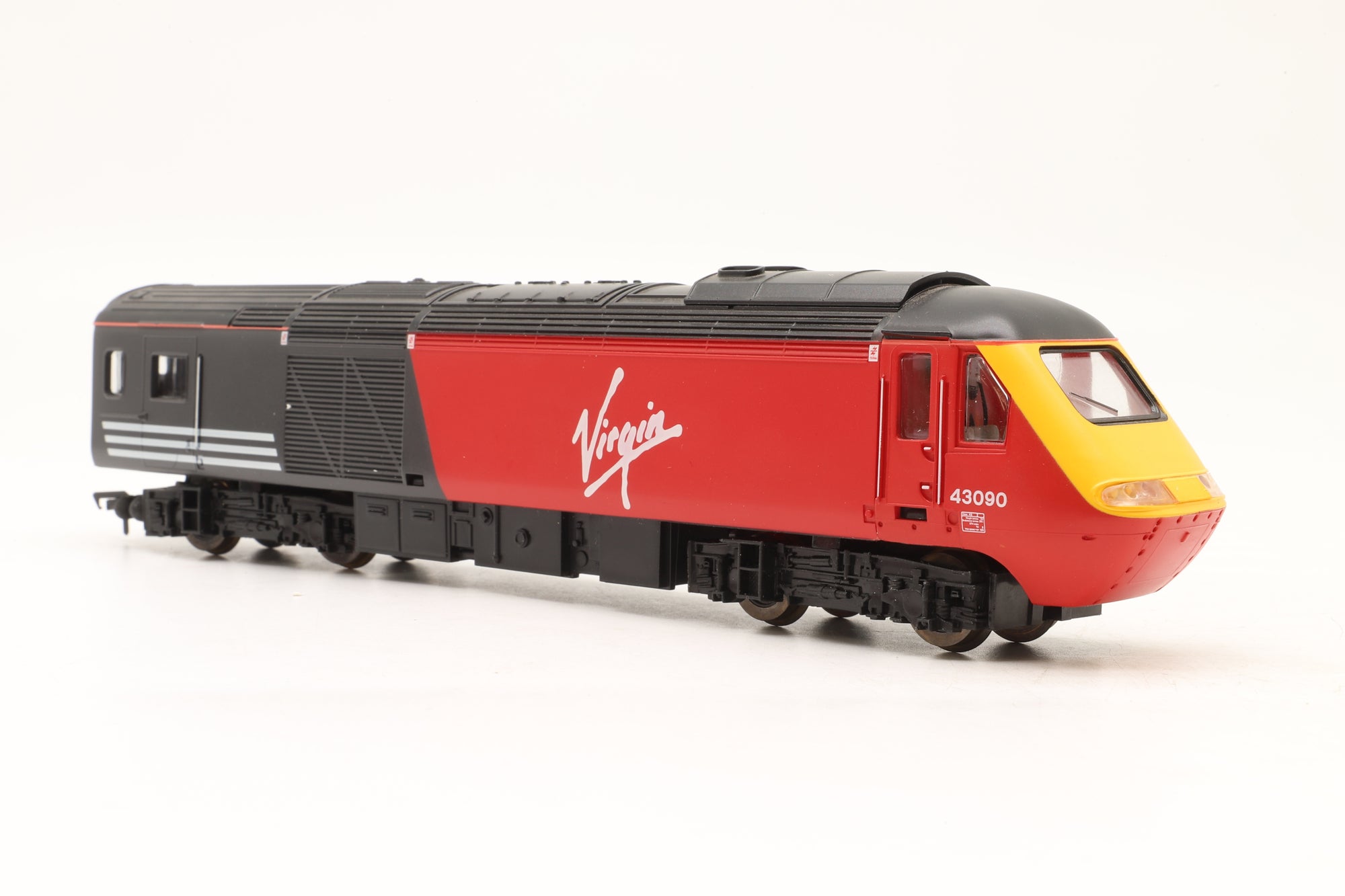 Hornby OO R2114 Virgin 125 High Speed Train DCC Fitted