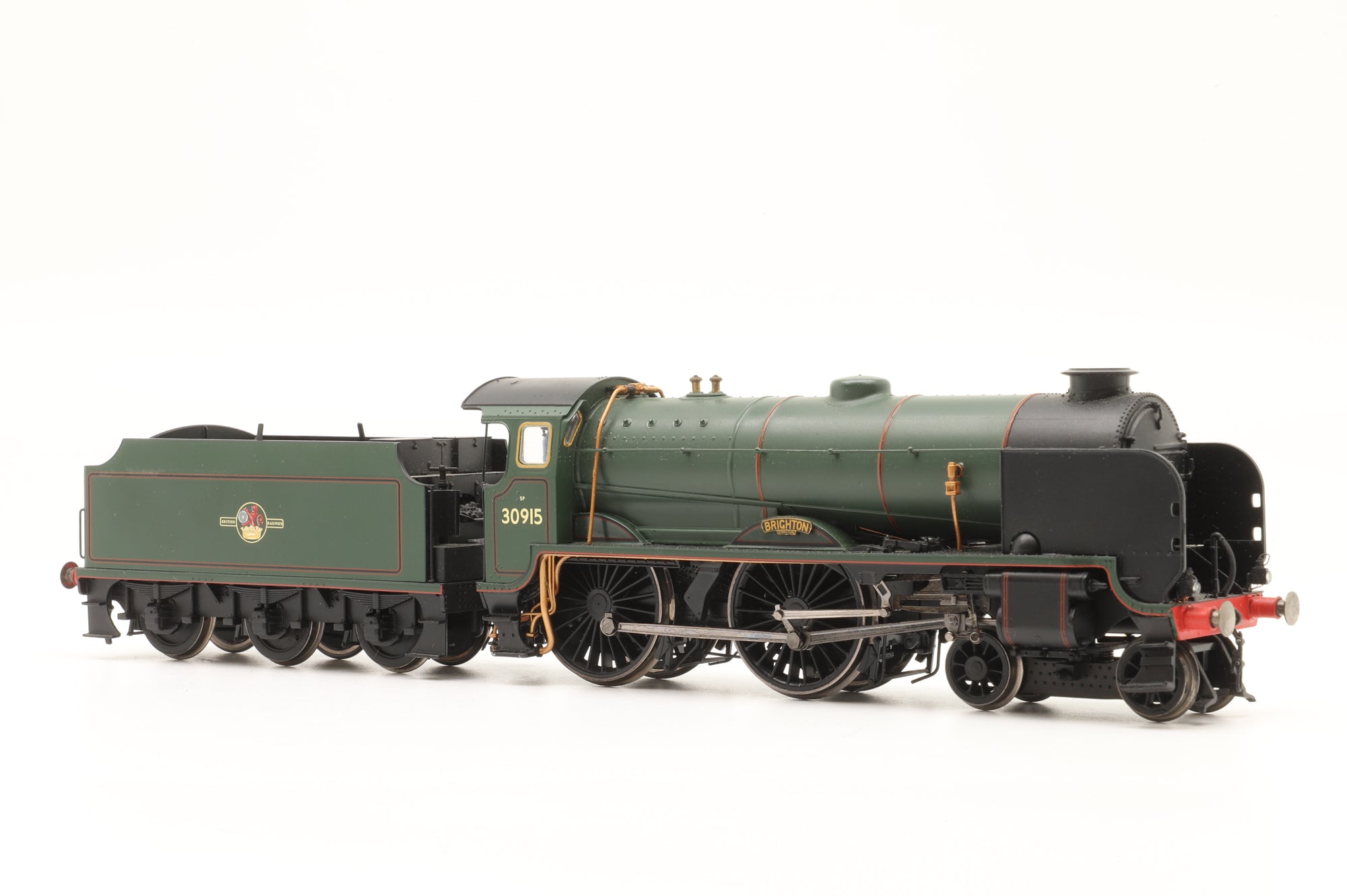 Hornby OO R2743 BR 4-4-0 Schools Class 'Brighton', DCC Sound
