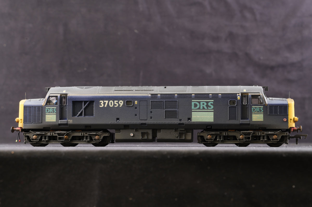 Bachmann OO 32-779 Class 37/0 &#39;37059&#39; DRS Livery Repainted/ Renumbered With Converted Nose Ends, DCC Fitted