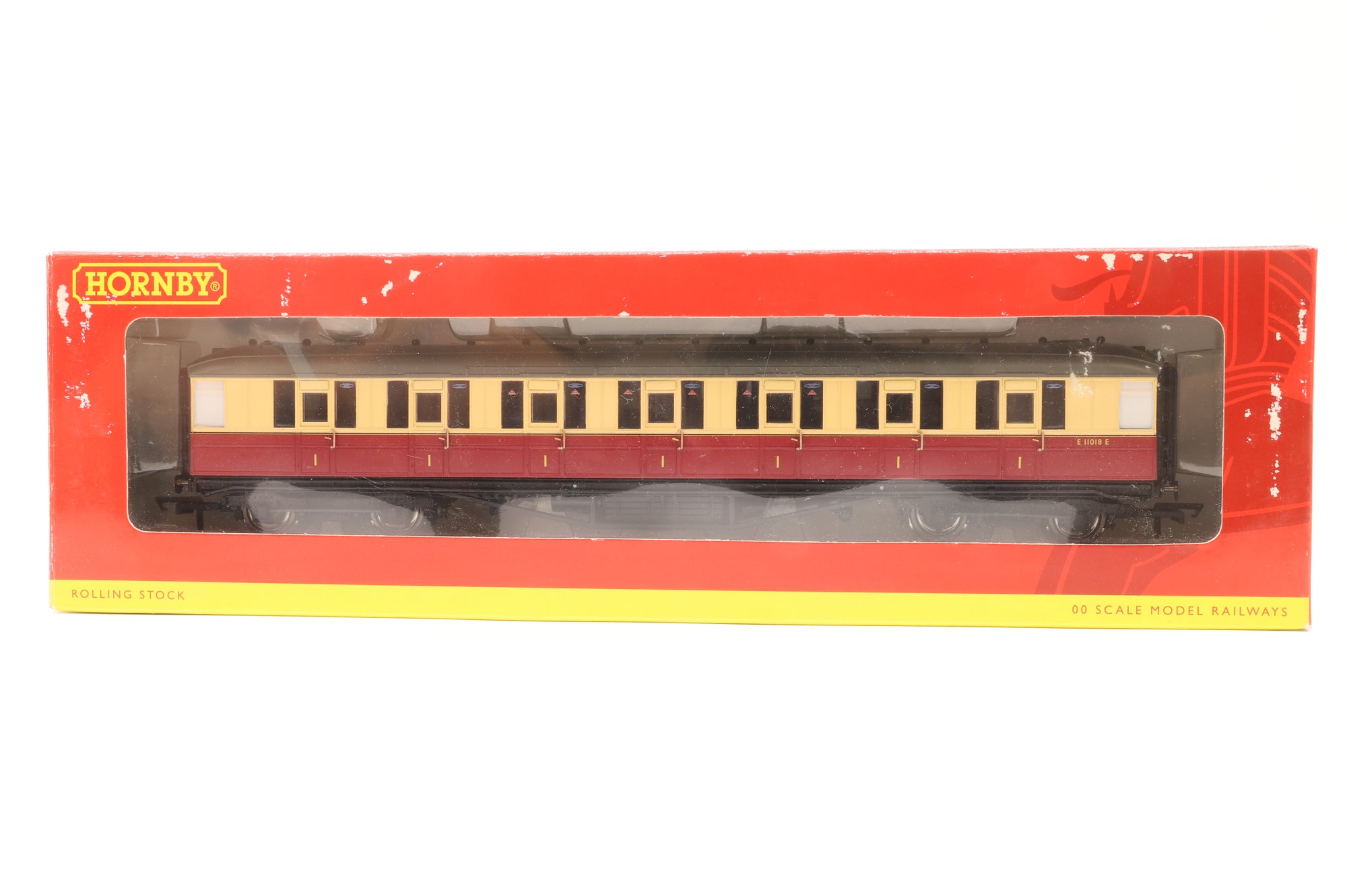 Hornby OO R4178, 79, 80, 81 & 82 Rake of 5 Gresley 61ft 6in Coaches Crimson & Cream