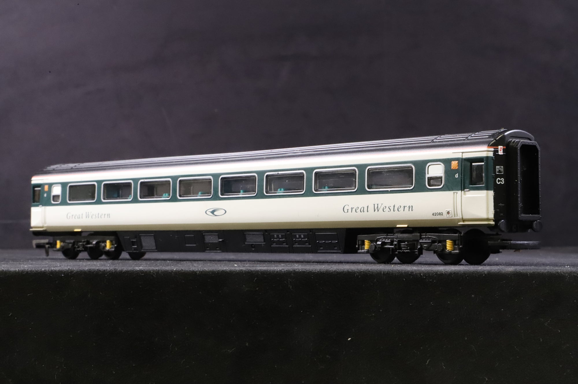Hornby OO R2115 Great Western Trains 125 High Speed Train