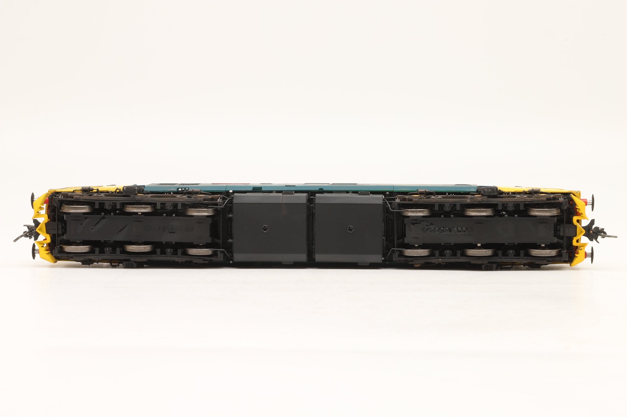 Accurscale OO ACC230637043 Class 37/0 37043 'Loch Lomond' in BR Large Logo Blue – DCC Sound
