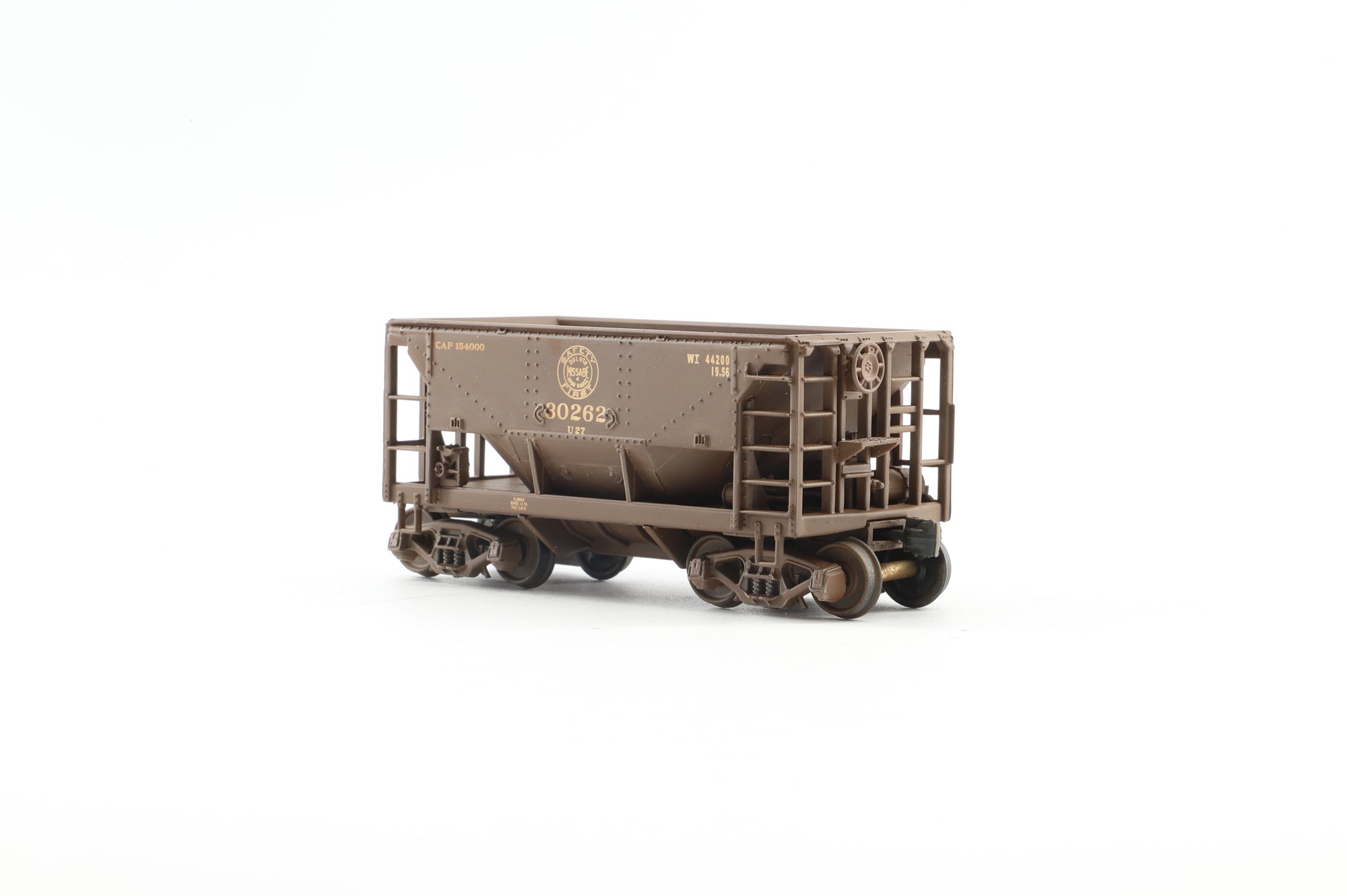 Walthers HO 932-4454 12-Pack of Ore Cars in DMIR Brown - Pro-Customised/Weathered