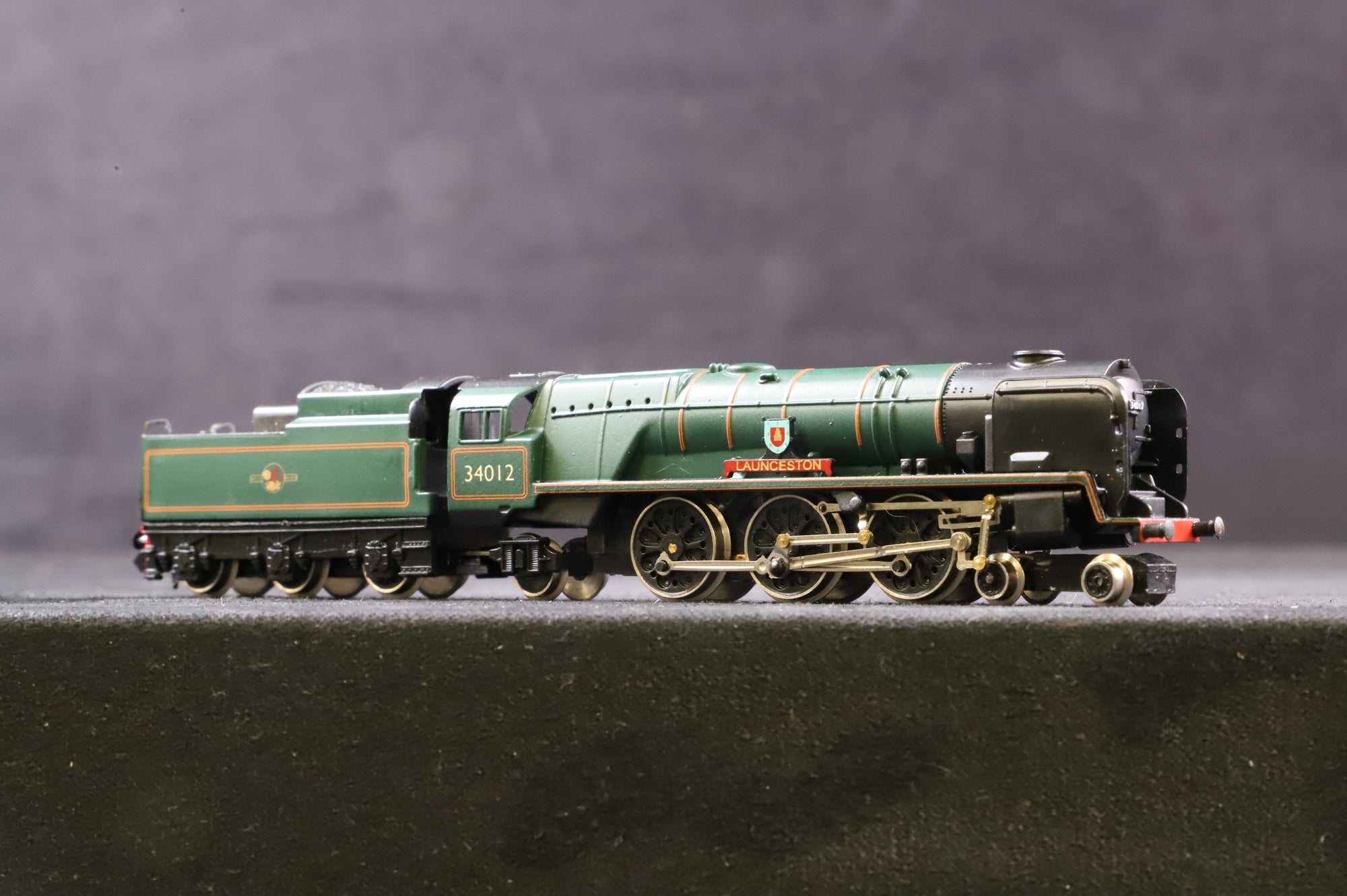Graham Farish N Gauge 151A Rebuilt West Country 34012 'Launceston' in Lined BR Green