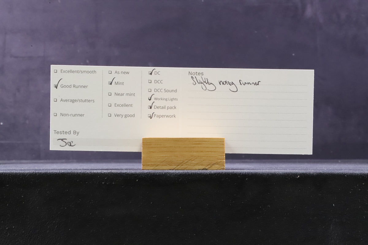 Hornby OO R2489 Class 60 60007 in Loadhaul Black/Orange