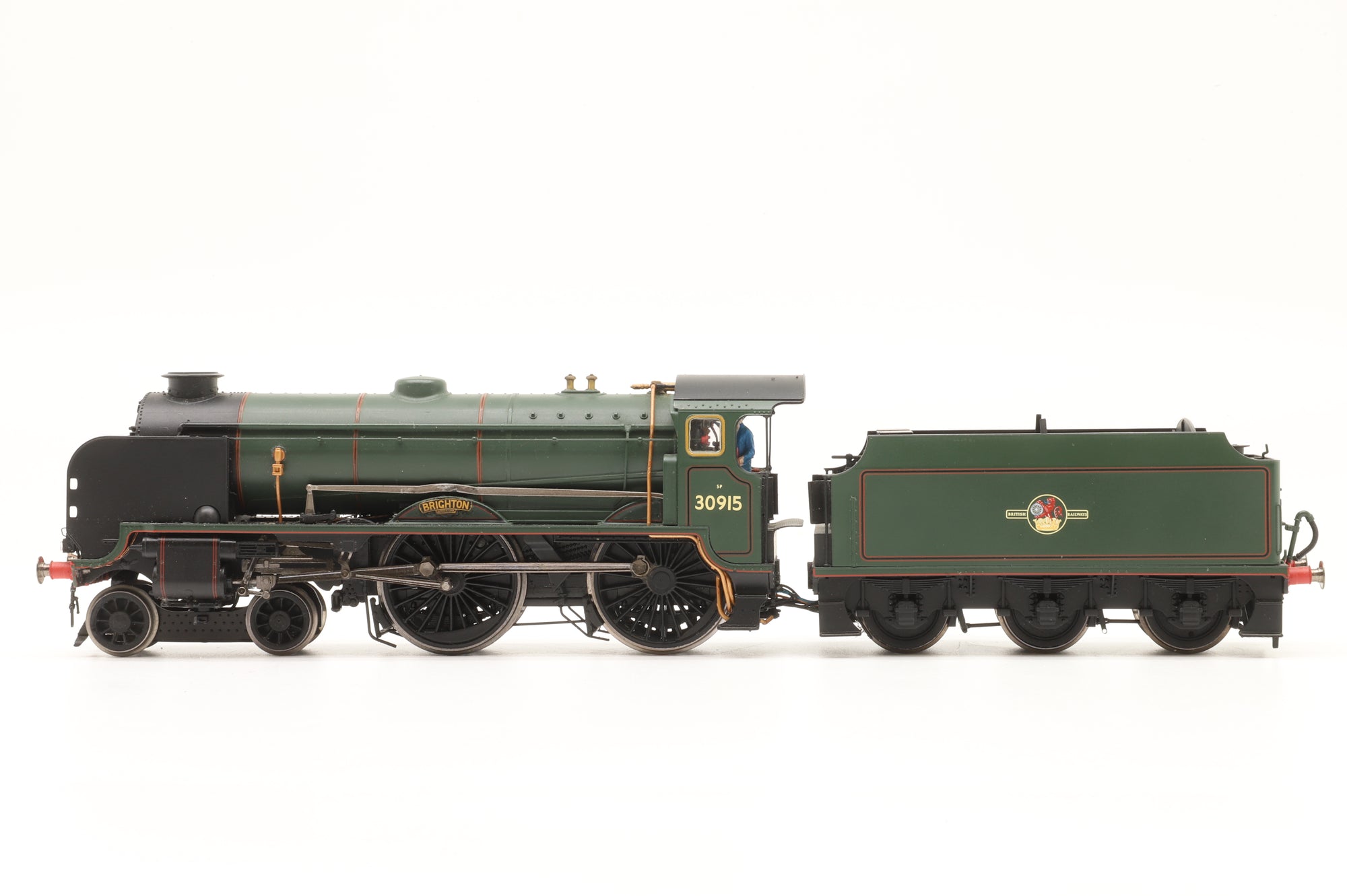Hornby OO R2743 BR 4-4-0 Schools Class 'Brighton', DCC Sound