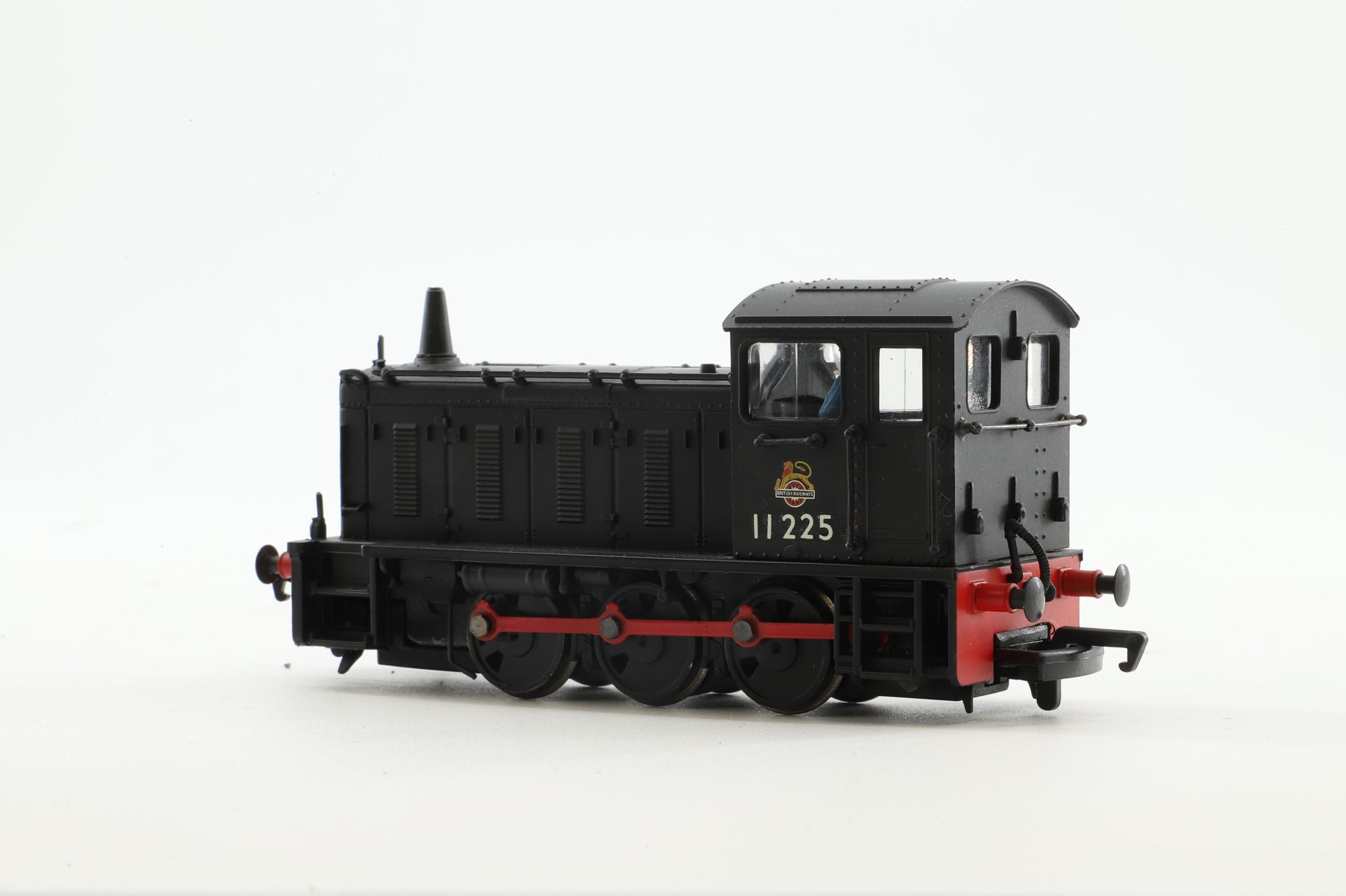 Bachmann OO 31-335 Class 04 Diesel Shunter '11225' BR Black Renumbered Non Runner