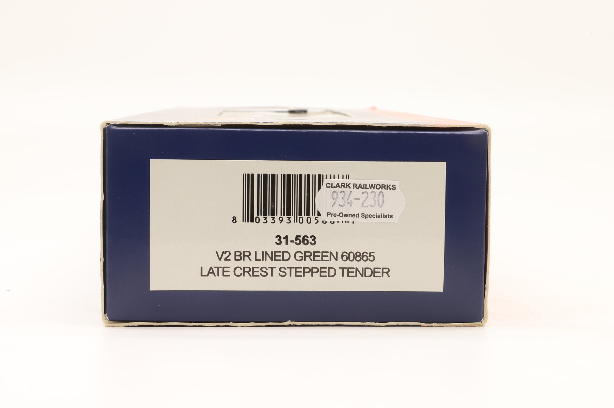 Bachmann OO 31-563 V2 BR Lined Green No. 60865 Late Crest Stepped Tender