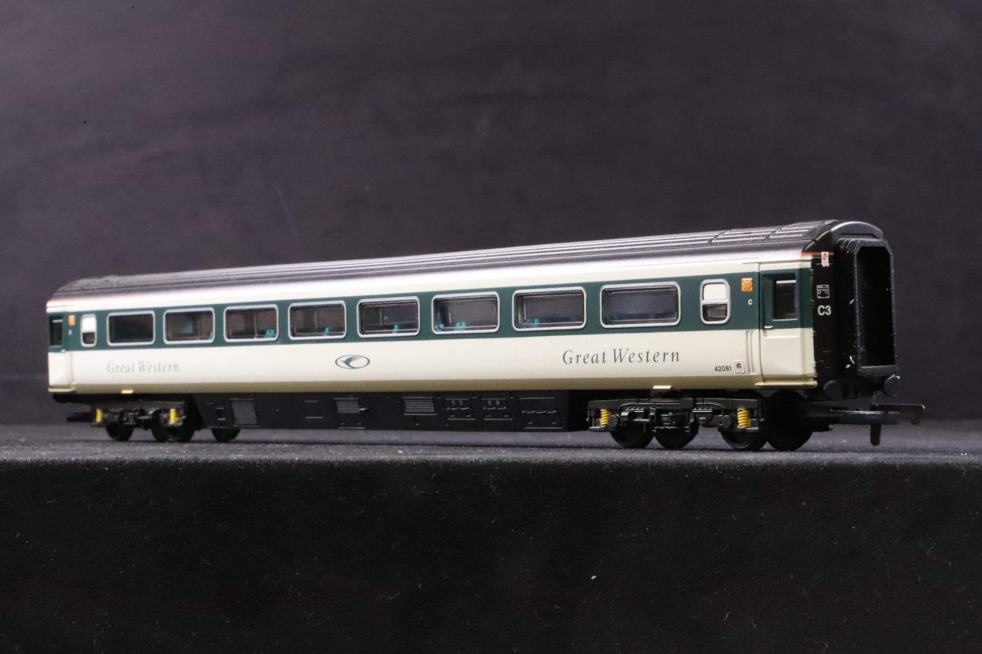 Hornby OO R2115 Great Western Trains 125 High Speed Train