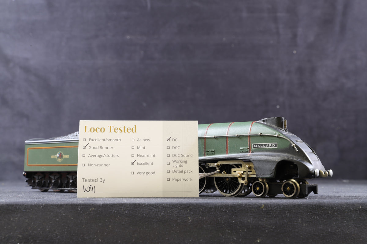 Wrenn OO W2211 Class A4 &#39;Mallard&#39; &#39;60022&#39; BR Lined Green L/C 2-Rail