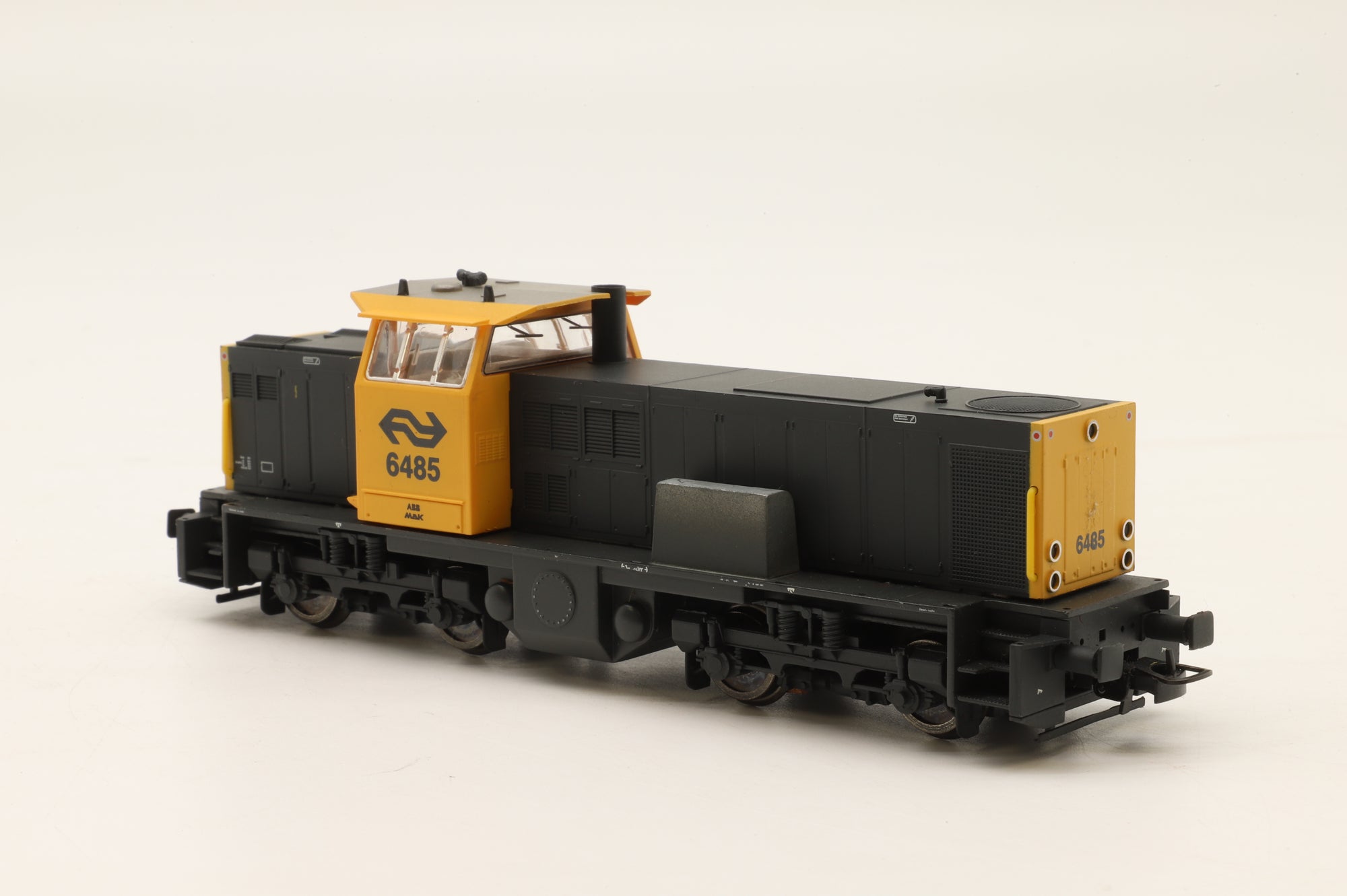 Liliput HO L112408 Class MAK Diesel Locomotive Dutch State Railway