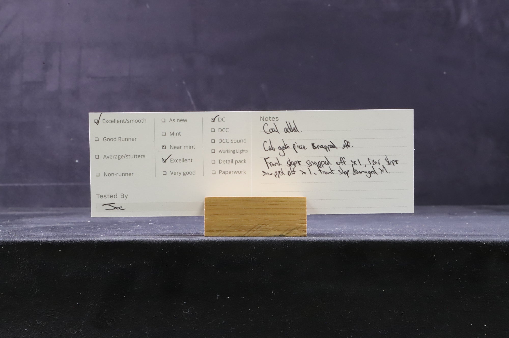 Hornby OO R2344A Class Q1 '33006' BR Black L/C Weathered