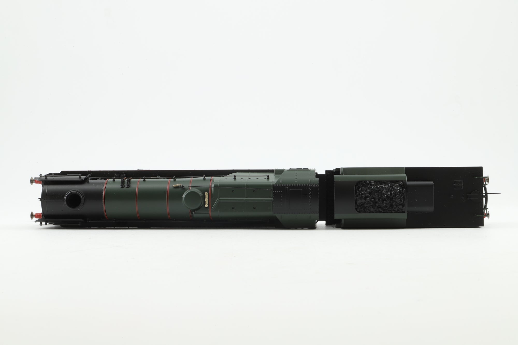 Hornby OO R2300 Bournemouth Belle Train Pack