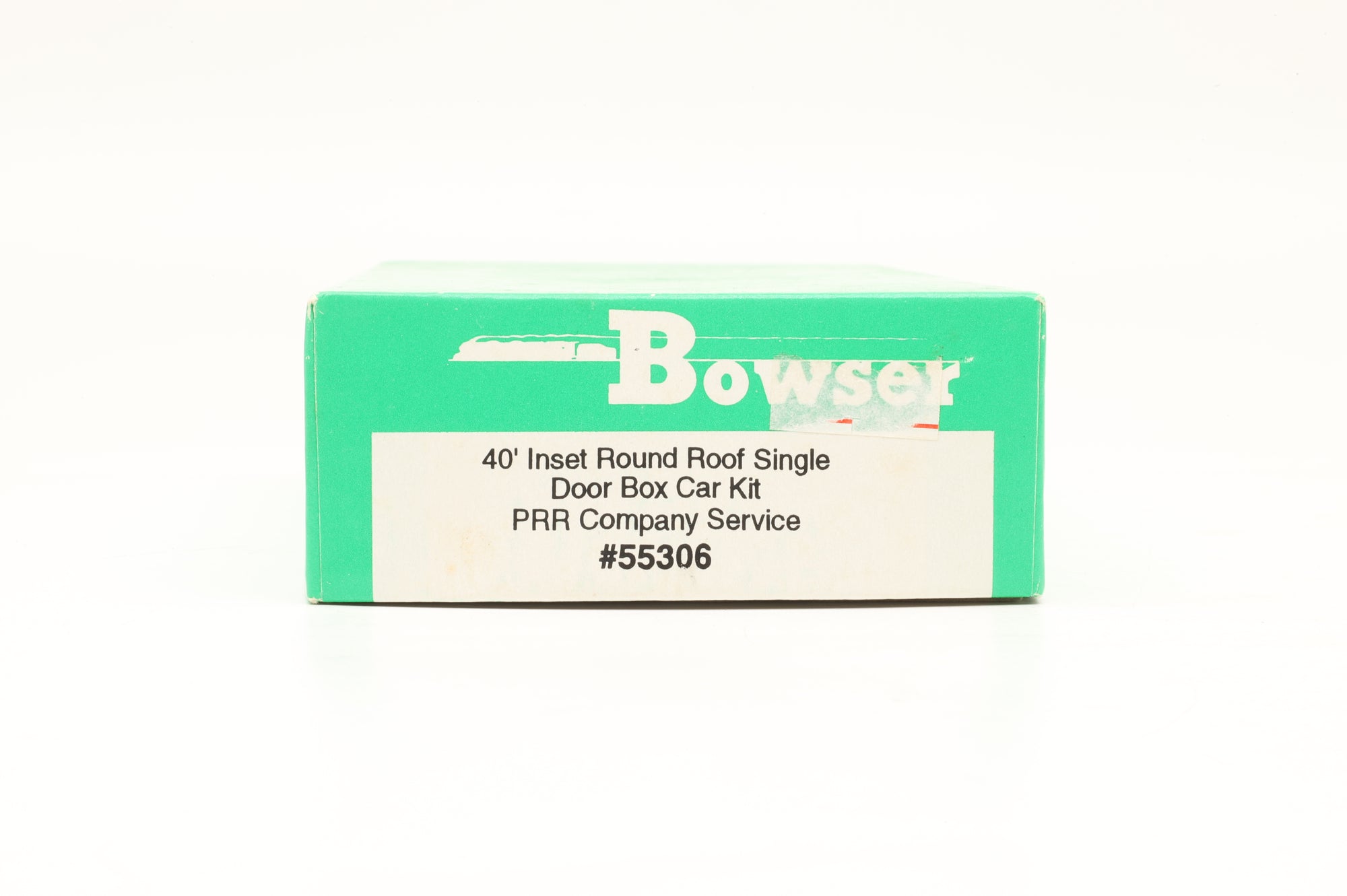 Bowser HO Kit-Built 55306 40' Inset Round Roof Single Door Box Car in PRR Brown