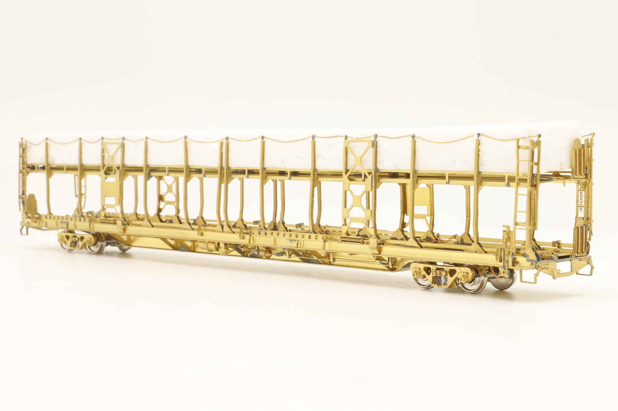 Overland Models/Ajin HO OMI-3125 Bi-Level Open Auto Rack, Whitehead-Kales Stack-Pak, Unpainted Brass