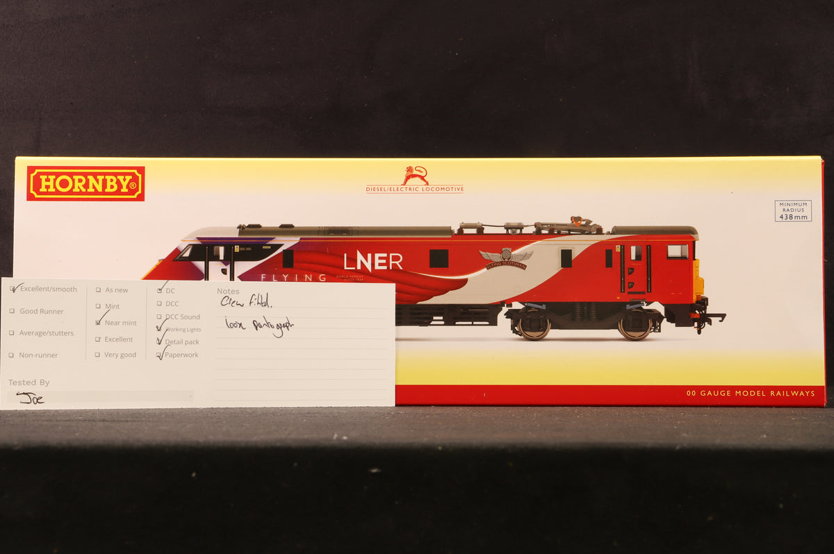 Hornby OO R30165 Class 91 91101 &#39;Flying Scotsman&#39; in LNER Scotsman Livery