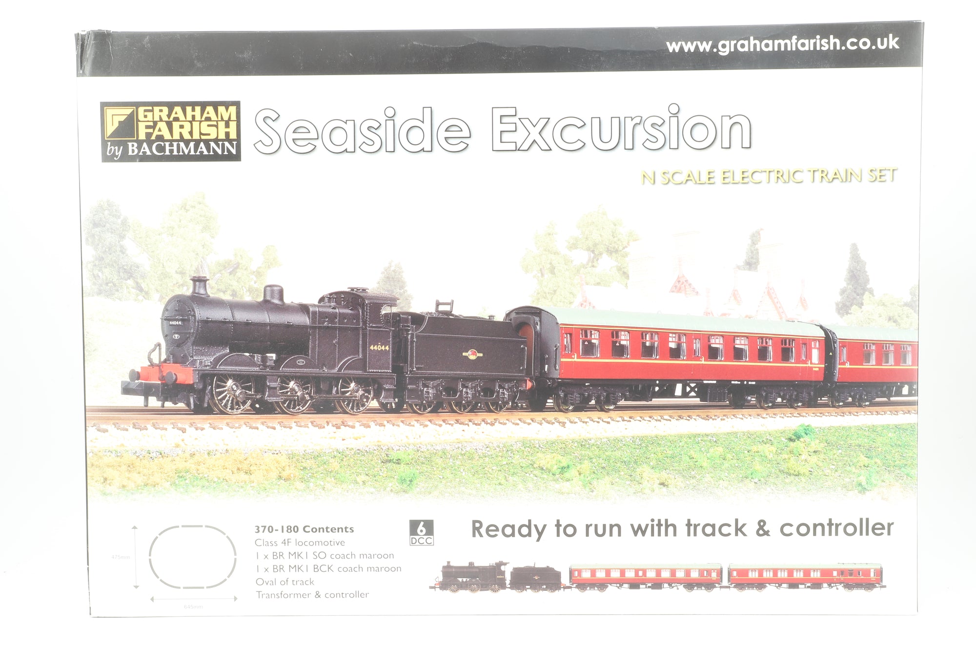 Graham Farish N 370-180 The Seaside Excursion Train Set