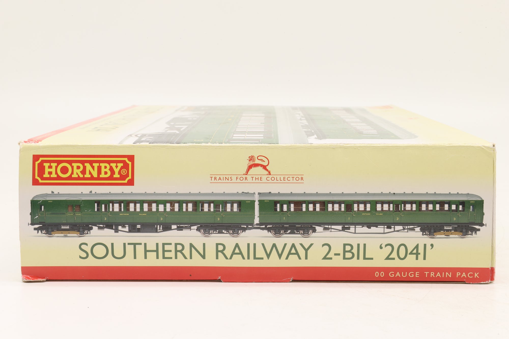 Hornby OO R3161A 2-BIL EMU 2041 in SR Green