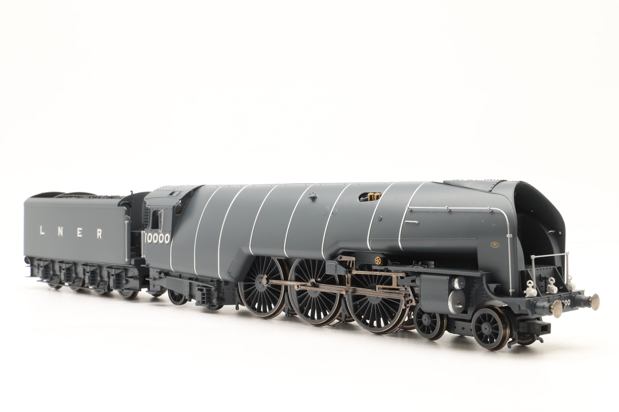 Hornby OO R30126 Class W1 '10000' LNER Grey