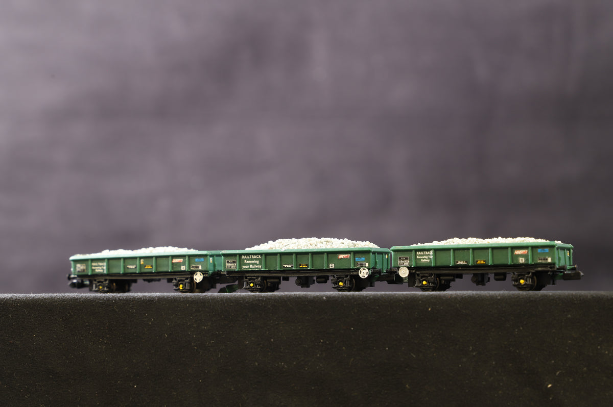 N Gauge Society 3NGK033 Rake of 3 PNA Open Wagons, Railtrack (Green)
