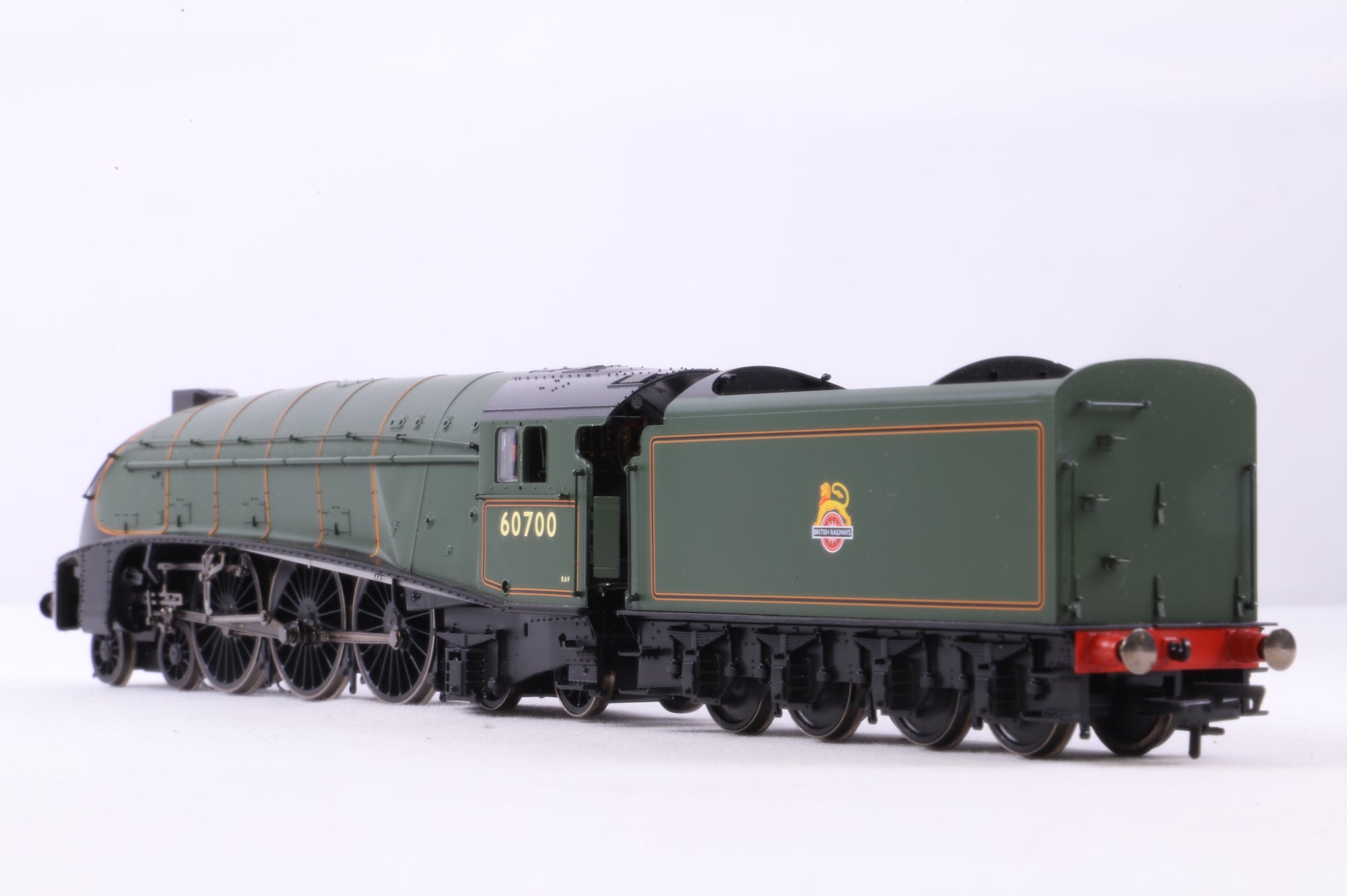 Hornby OO R3844 Rebuilt Class W1 60700 in Lined BR Green w/ Early Crests