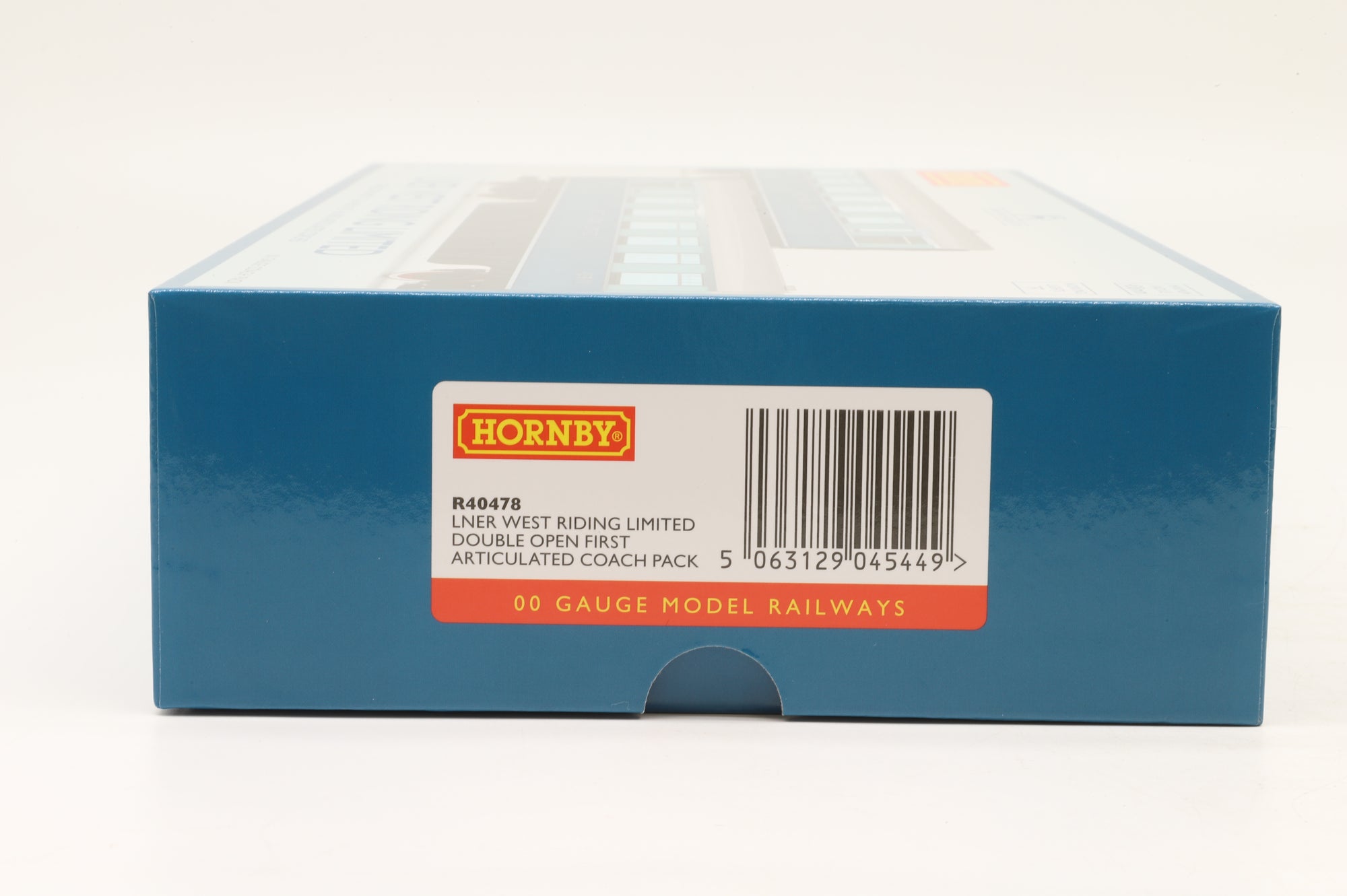 Hornby OO R40478 LNER West Riding Limited Coach Pack