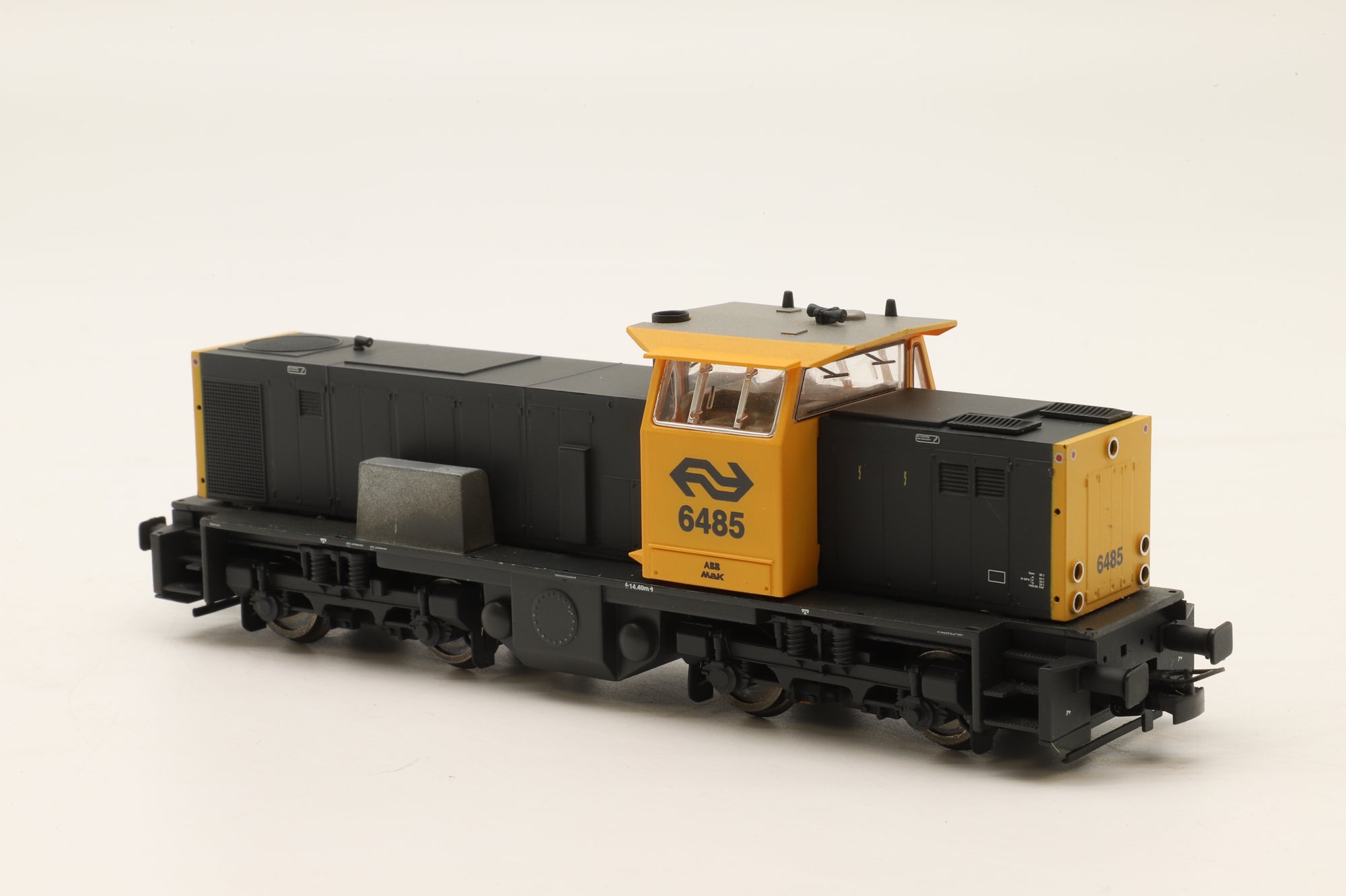 Liliput HO L112408 Class MAK Diesel Locomotive Dutch State Railway
