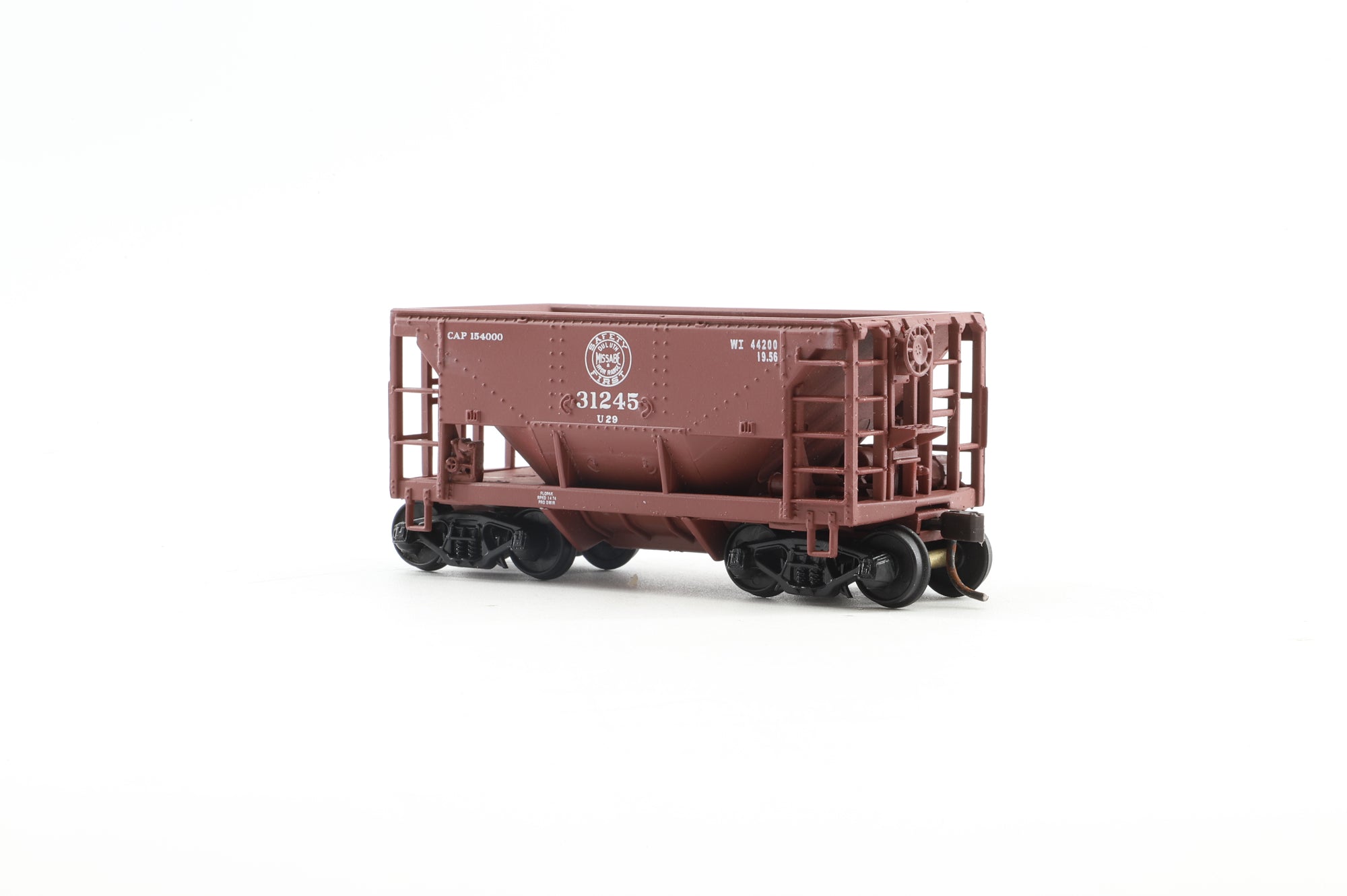 Walthers HO 932-4454 12-Pack of Ore Cars in DMIR Brown