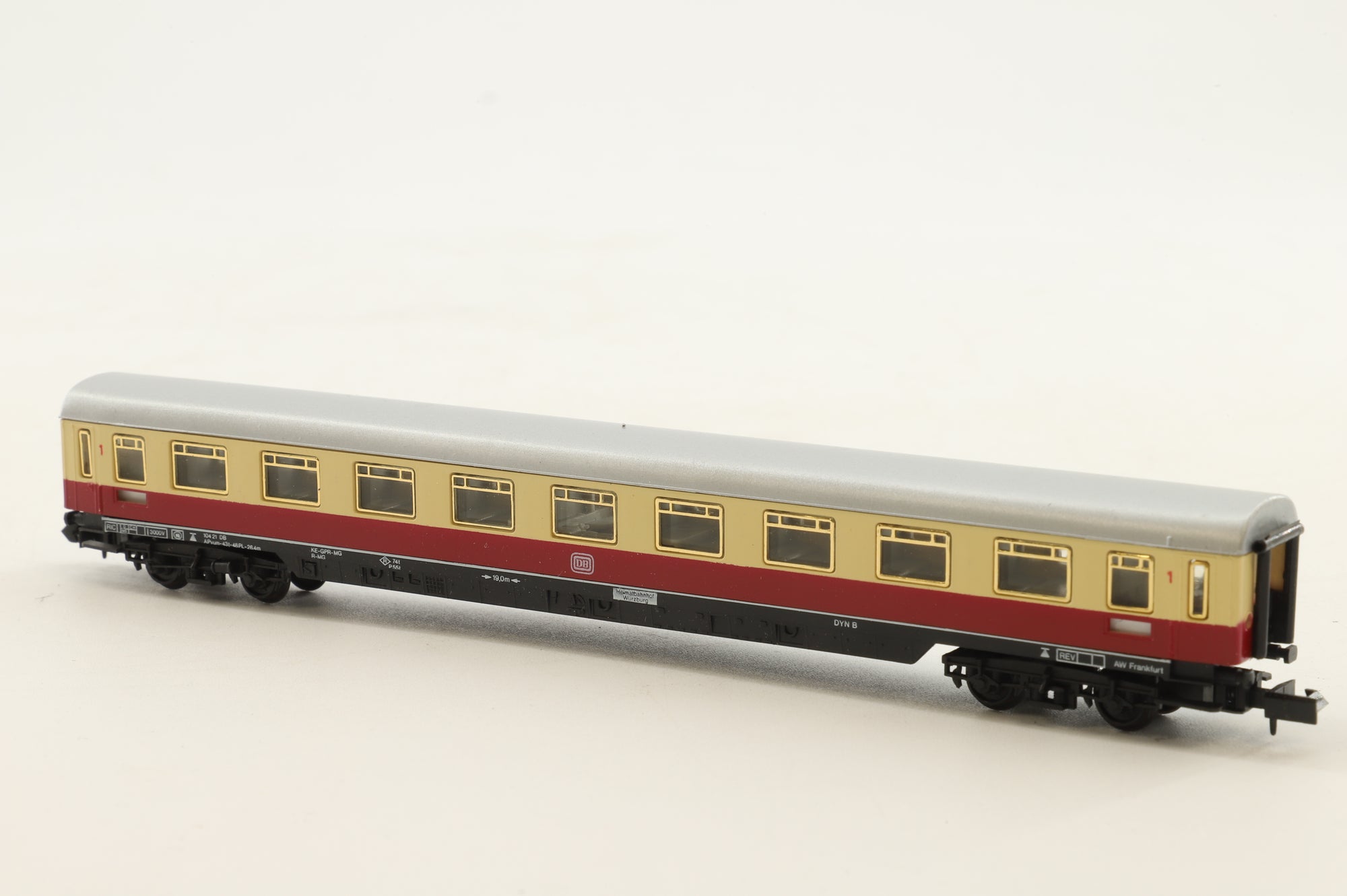 Arnold N Rake Of 5 DSG Crimson & Cream Coaches Inc. 3810 x2, 3840 & 3820 x2