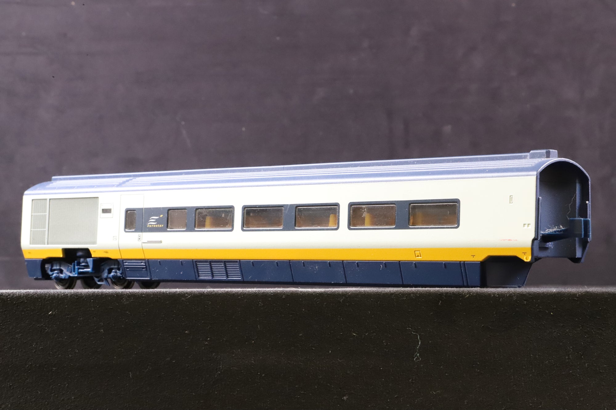 WORKSHOP Hornby OO R1013 Class 373 Eurostar 4 Car EMU