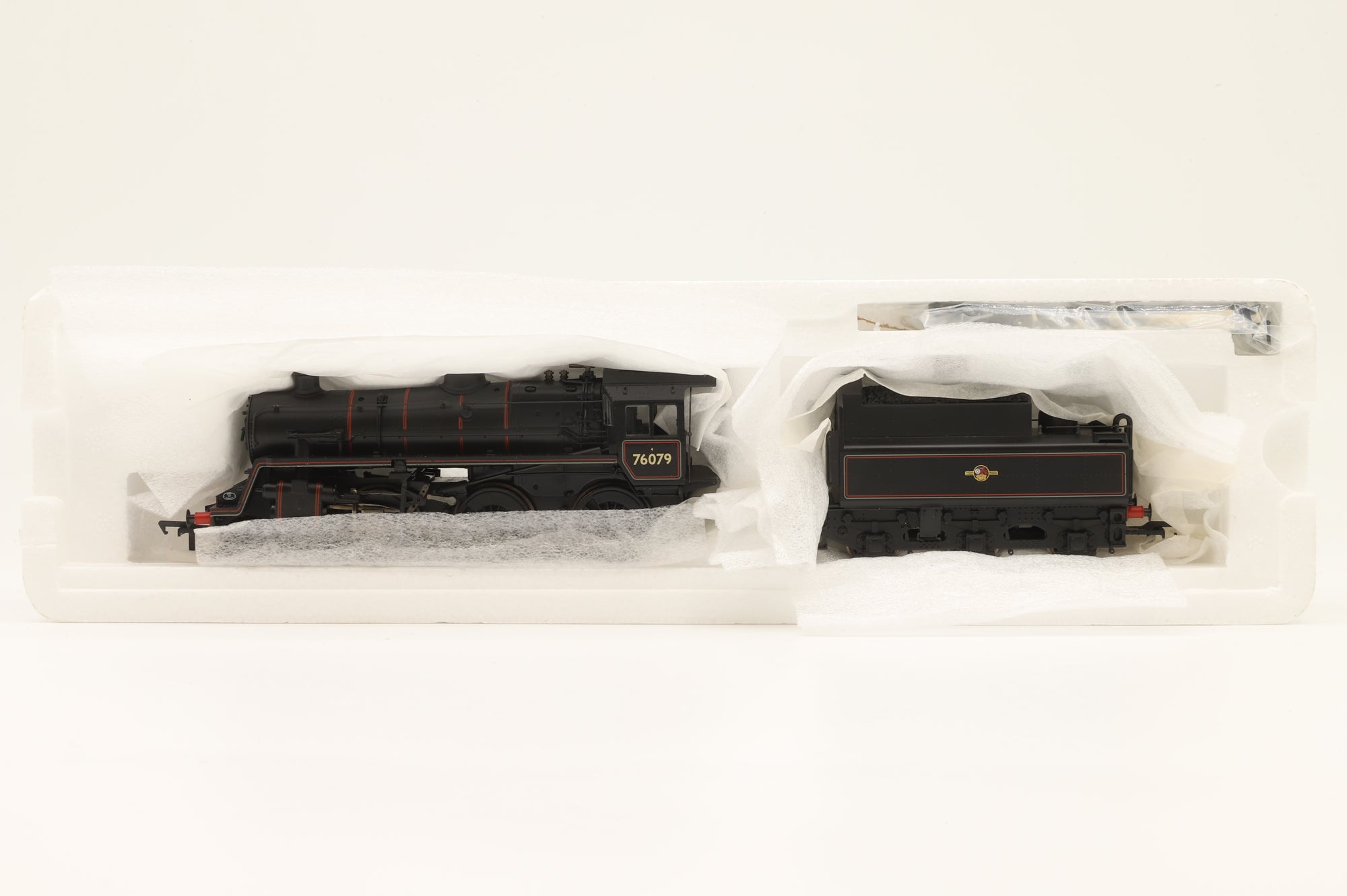 Bachmann OO 32-952 Standard Class 4MT '76079' BR2 Tender L/C