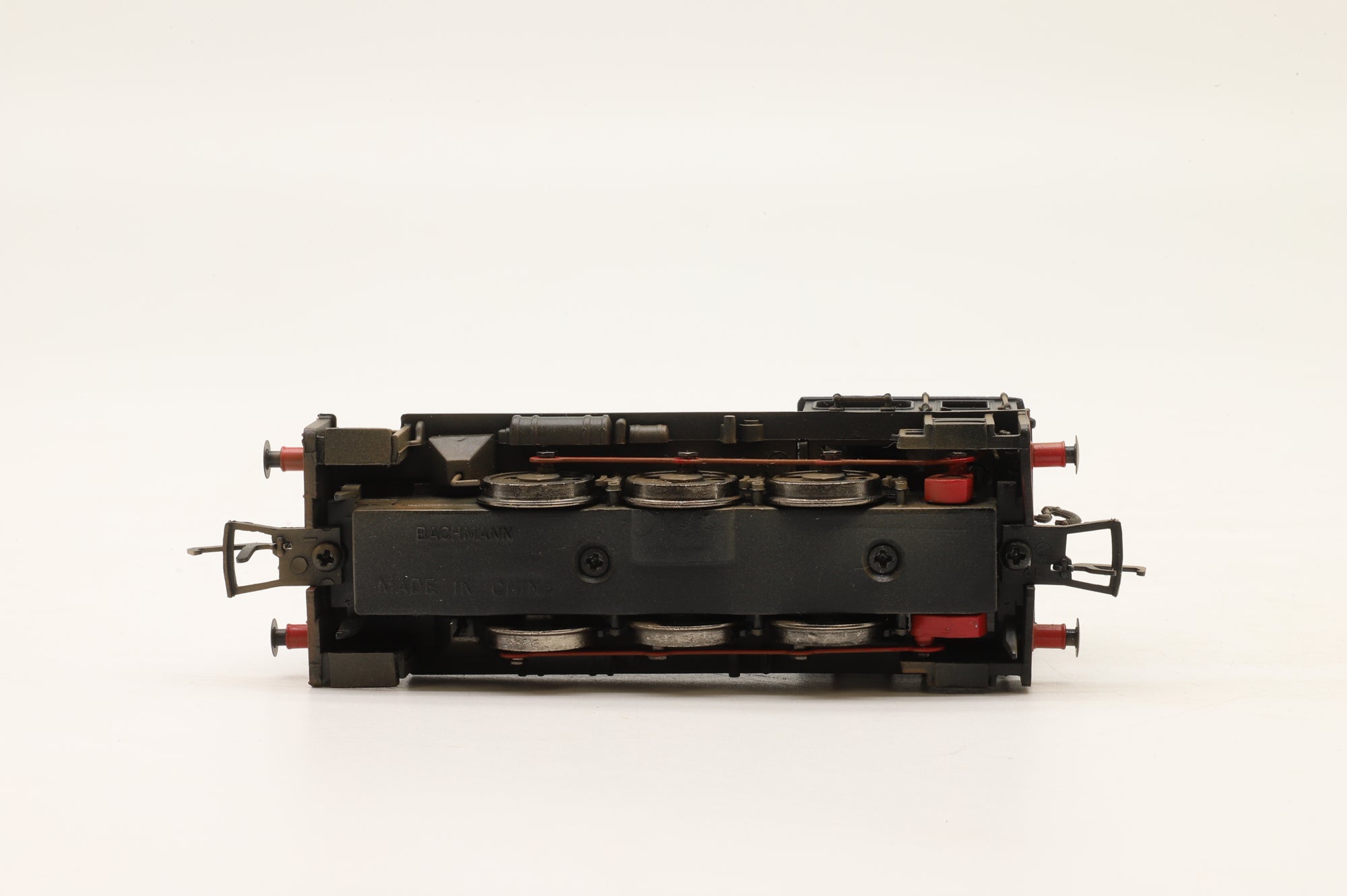 Bachmann OO 31-447 Class 04 Diesel Shunter '11217' BR Black E/C Weathered DCC Fitted
