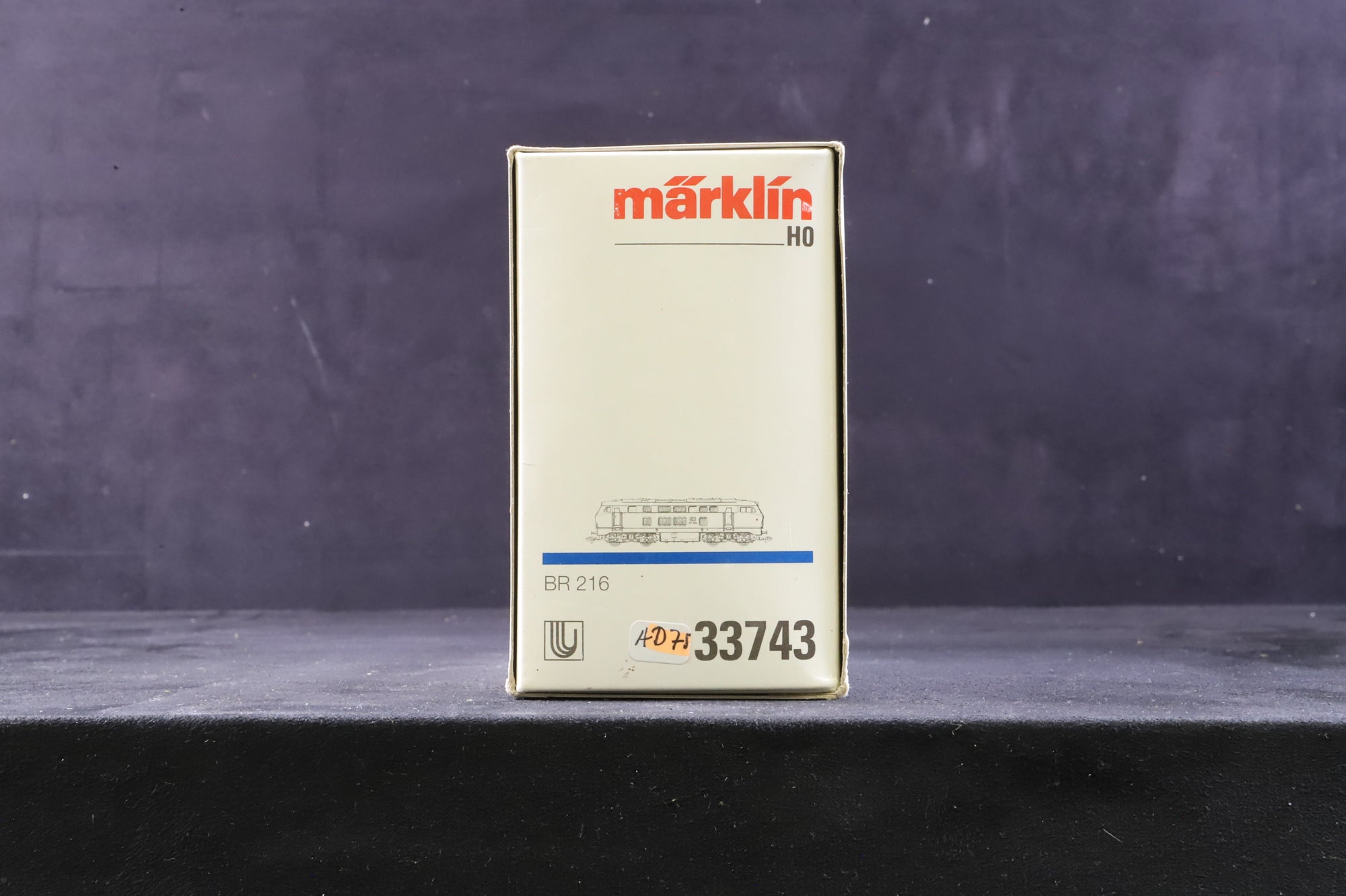 Marklin HO 33743 Class 216 'V 160 026' DB Diesel Locomotive