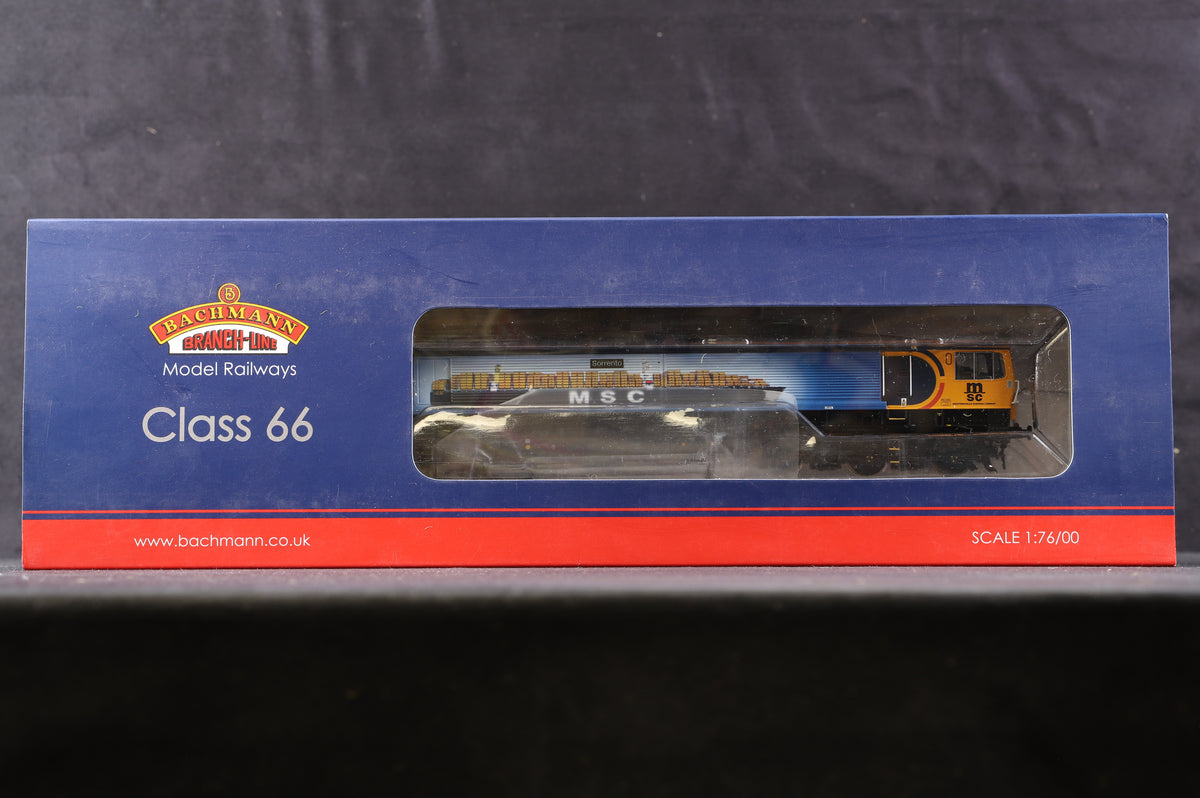 Bachmann OO 32-727WDC Class 66 &#39;66709&#39; &#39;Sorrento&#39; Excl. Kernow MRC, DCC Fitted