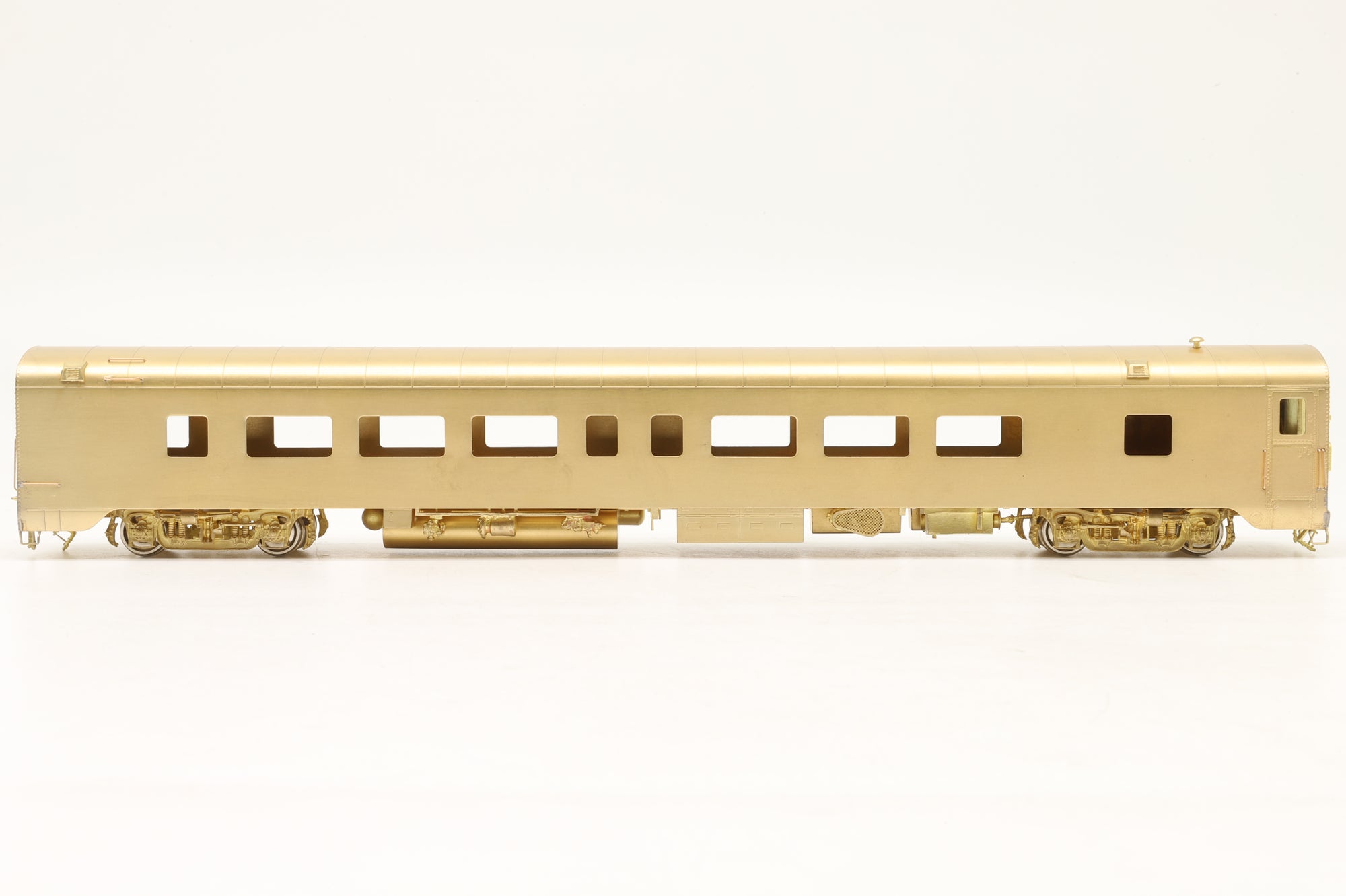 The Palace Car Company HO Brass Chesapeake & Ohio Chair Car 1610/68 Smooth Side Unpainted