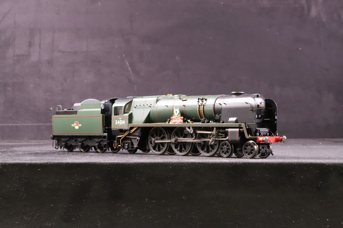 Hornby OO R2585 Rebuilt West Country &#39;34104&#39; BR Lined Green L/C Renamed &amp; Renumbered