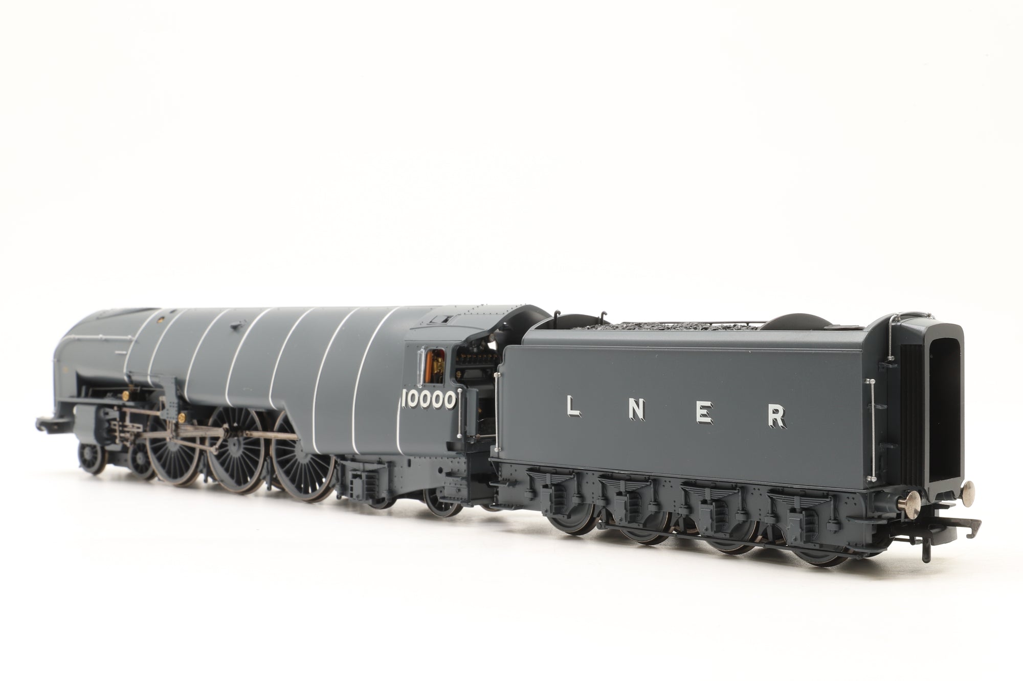 Hornby OO R30126 Class W1 '10000' LNER Grey