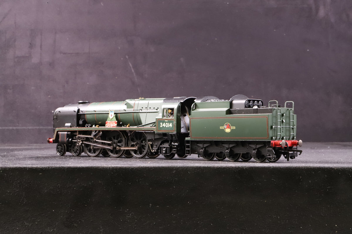 Hornby OO R2585 Rebuilt West Country &#39;34104&#39; BR Lined Green L/C Renamed &amp; Renumbered