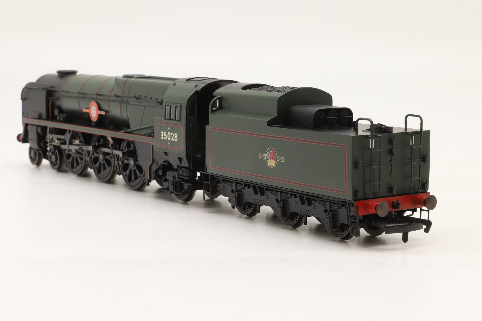 Hornby OO R2169 Merchant Navy Class '35028' 'Clan Line' BR Green L/C
