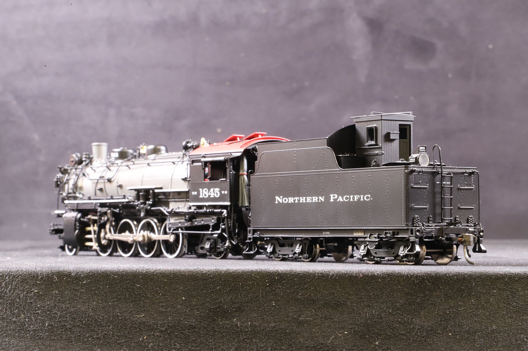 Samhongsa/W&R Enterprise HO Brass W-5 2-8-2 Version 1 Painted Gray Boiler