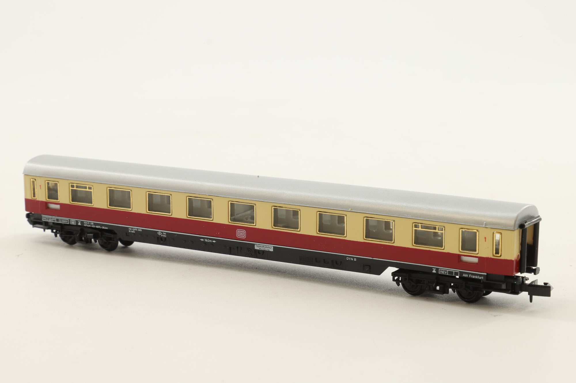 Arnold N Rake Of 5 DSG Crimson & Cream Coaches Inc. 3810 x2, 3840 & 3820 x2
