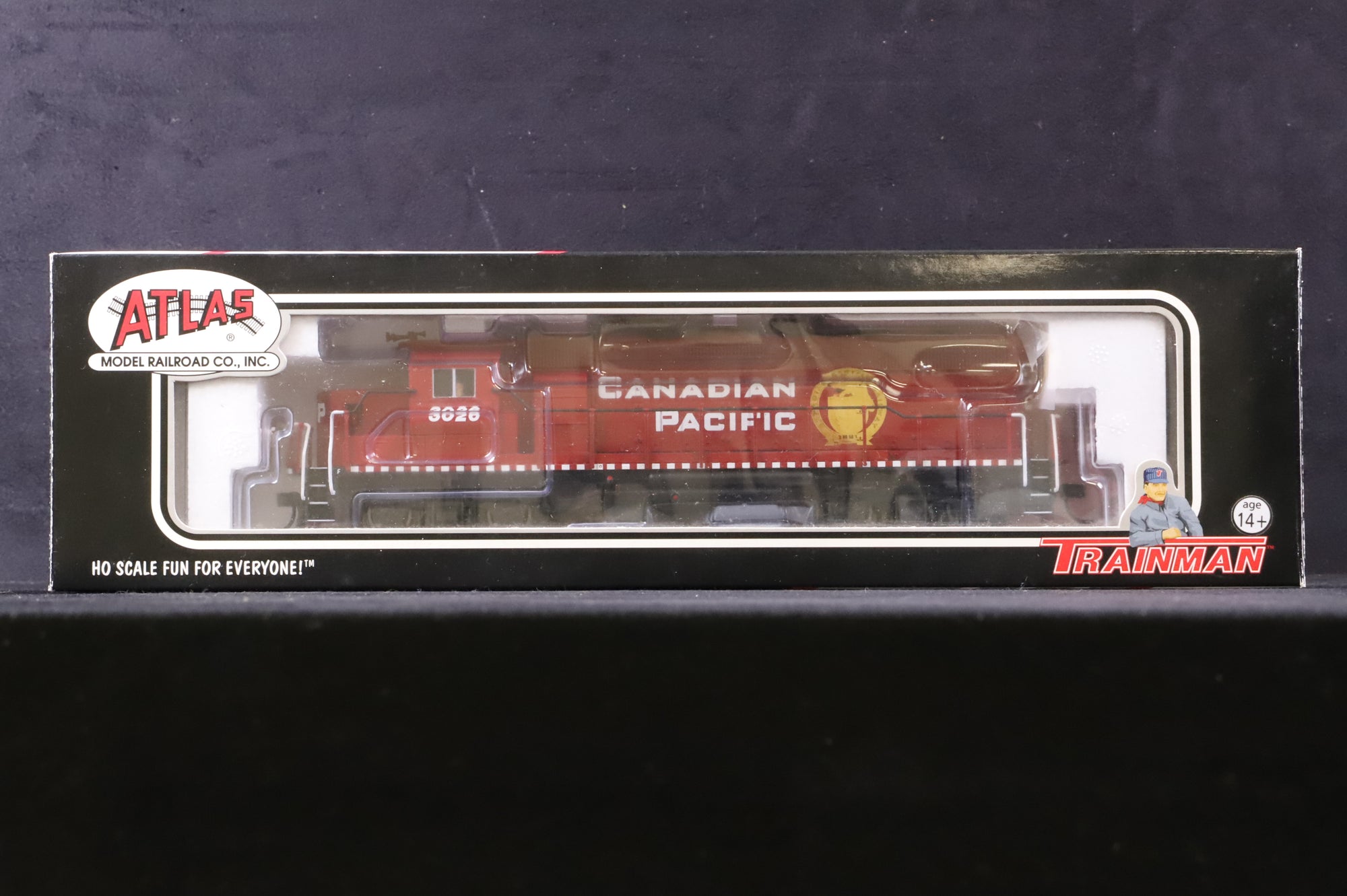 Atlas HO 959 GP38-2 Locomotive CP Rail - Road #3028