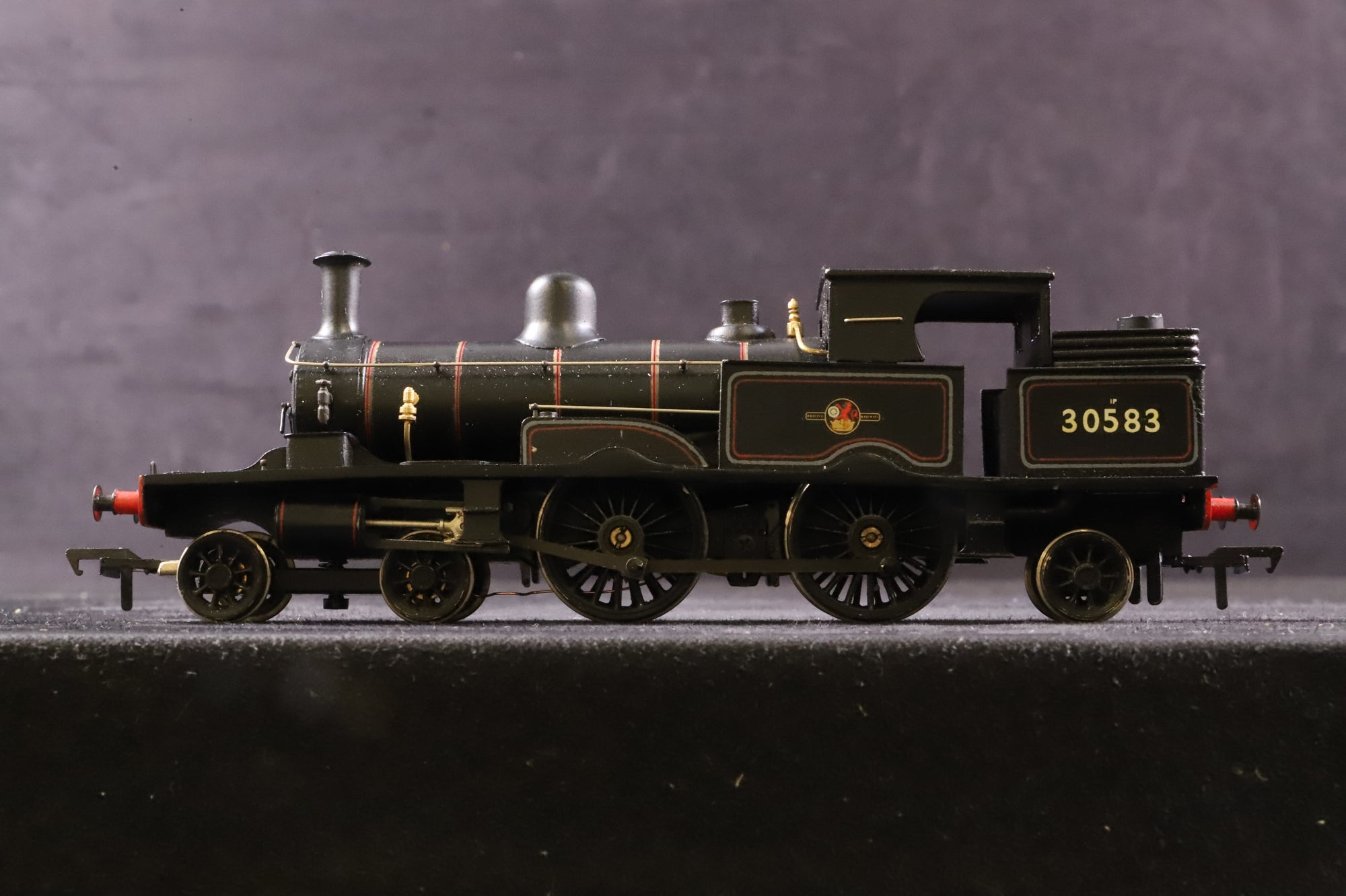 OO Works OO Adams' Radial '30583' BR Lined Black L/C