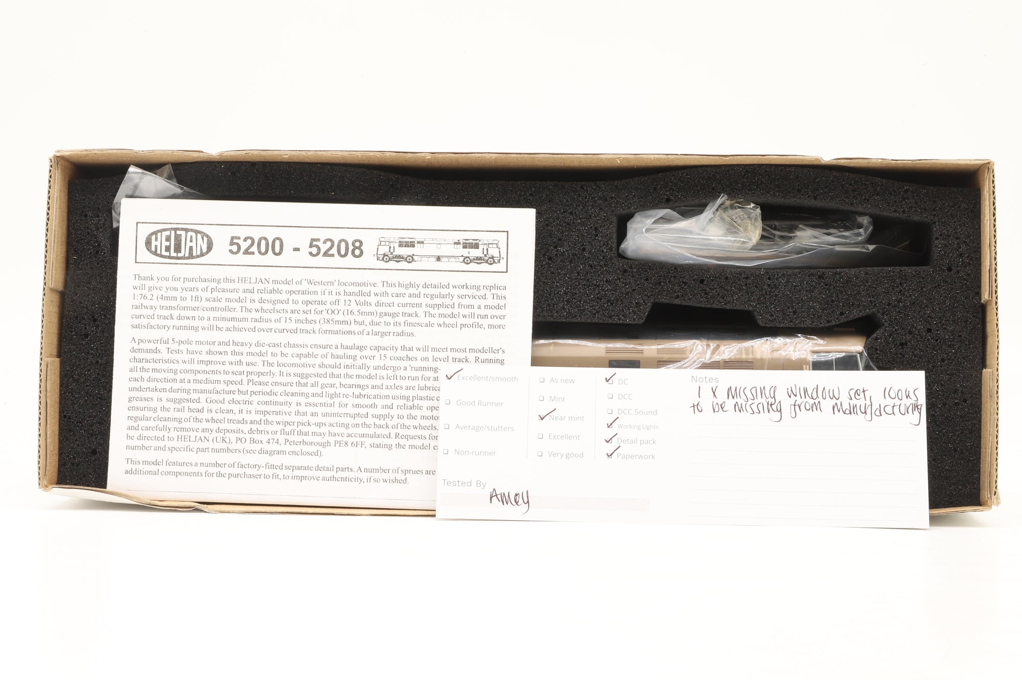 Heljan OO 5204 Class 52 Western D1000 'Western Enterprise' Desert Sand